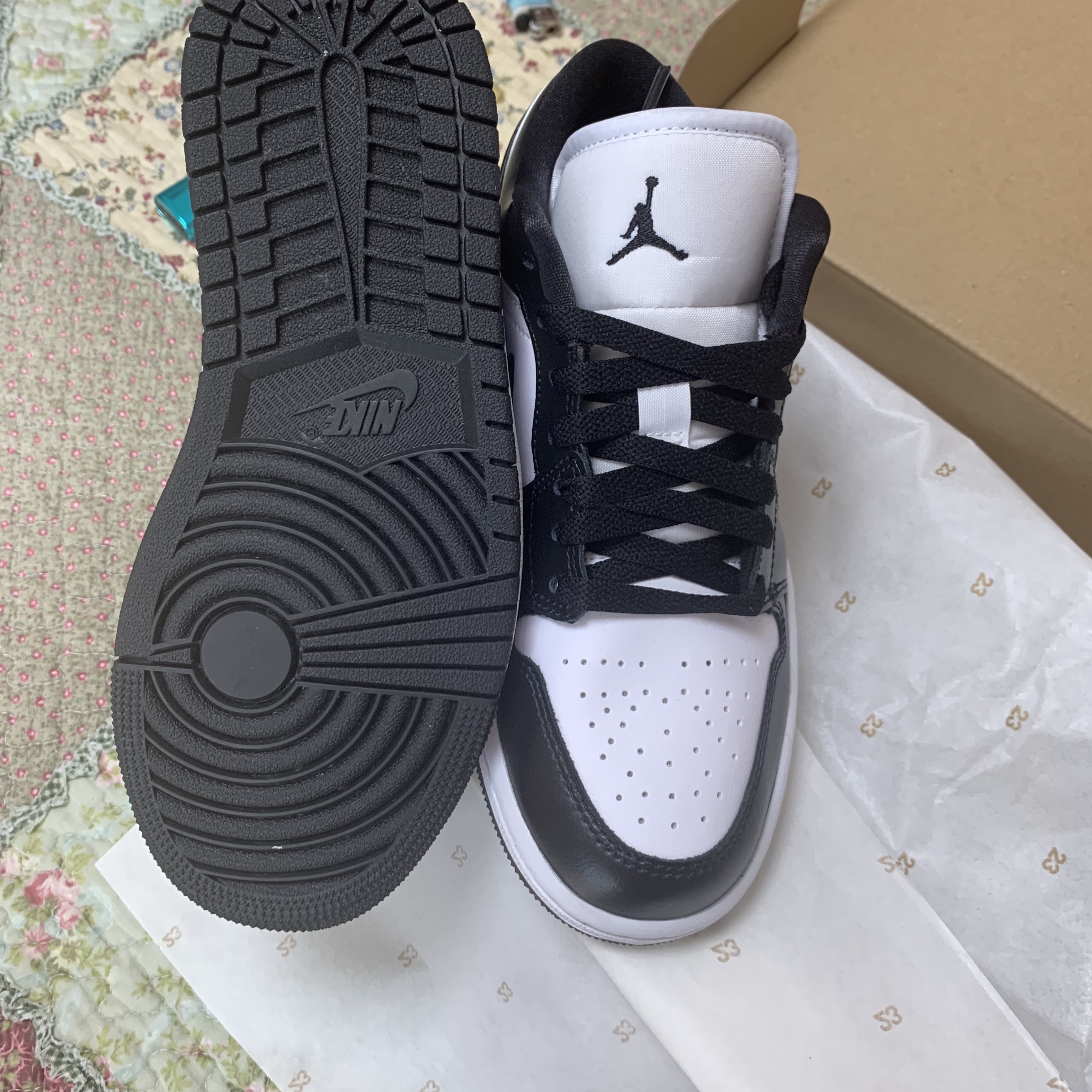 (W) Jordan 1 Low Black and White 착용 스타일 - 4
