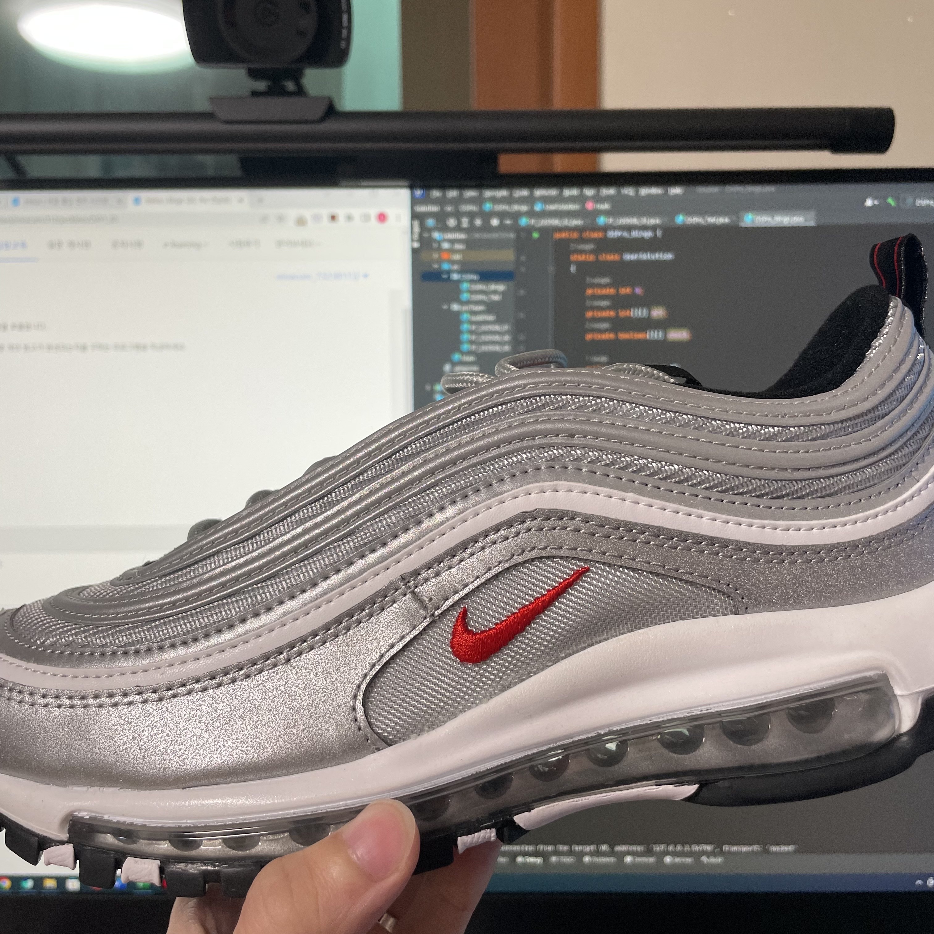 Nike Air Max 97 OG Silver Bullet 2022 착용 스타일 - 1