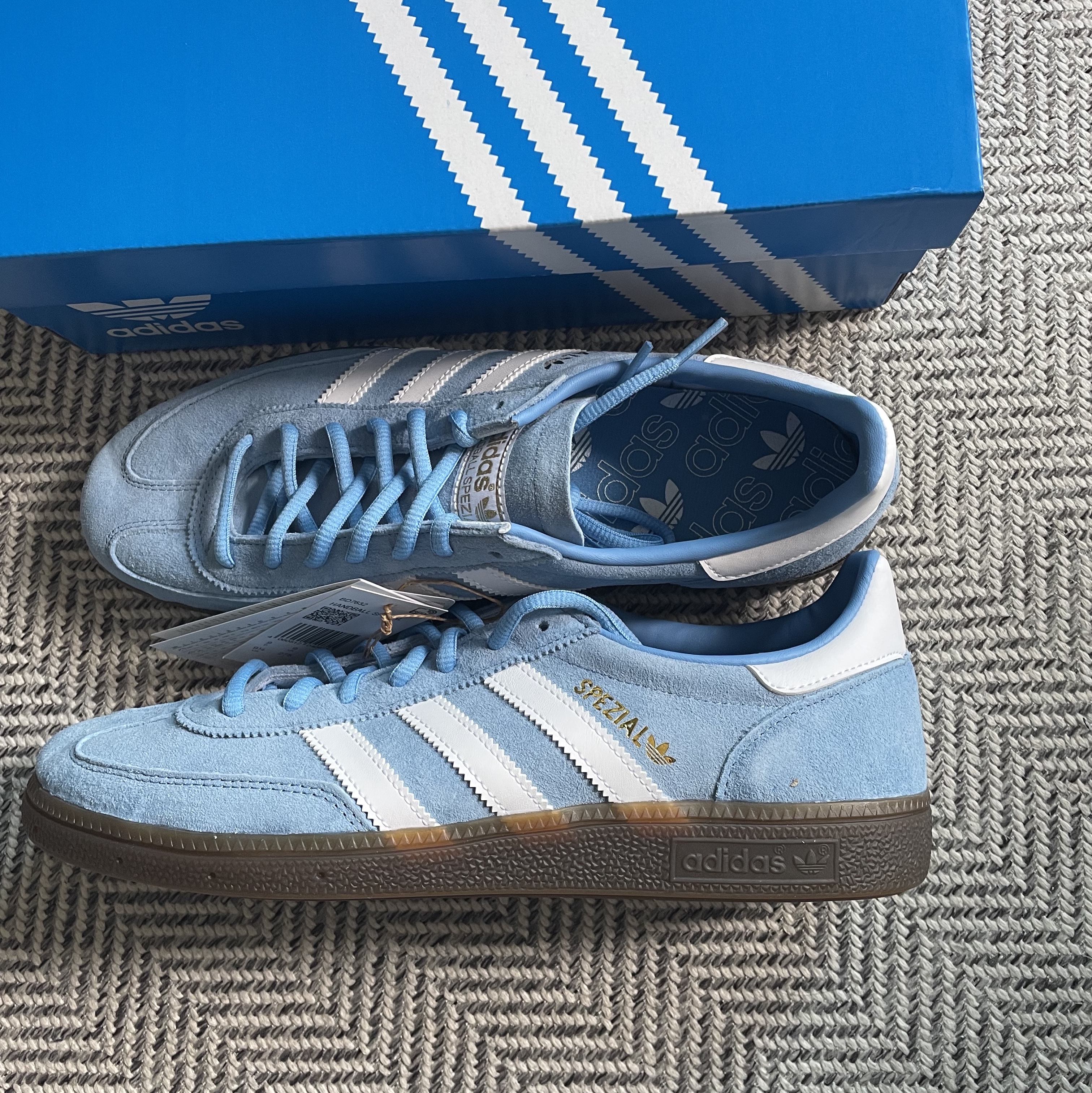 Adidas Spezial Handball Light Blue 착용 스타일