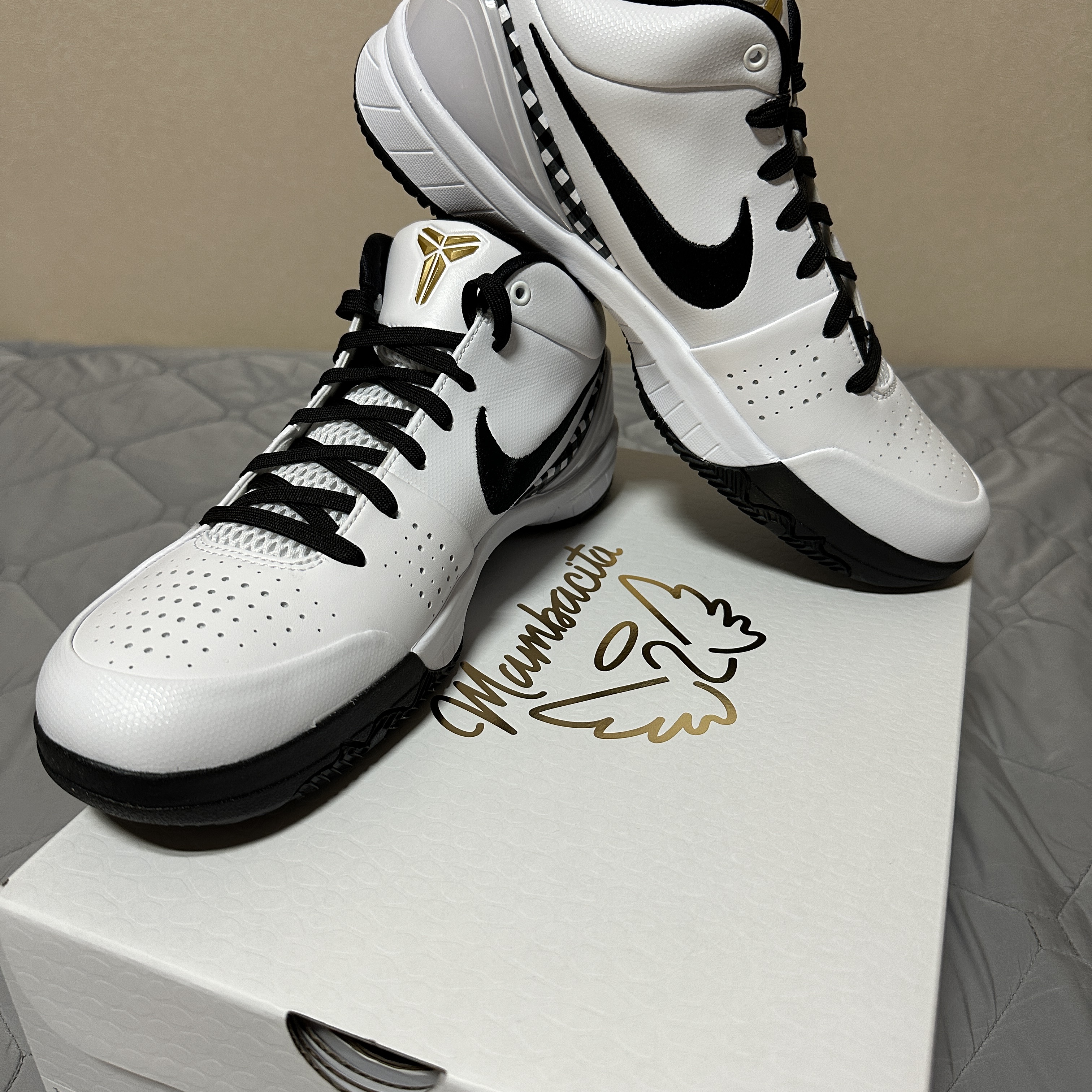 Nike Kobe 4 Protro Mambacita Gigi 착용 스타일 - 1