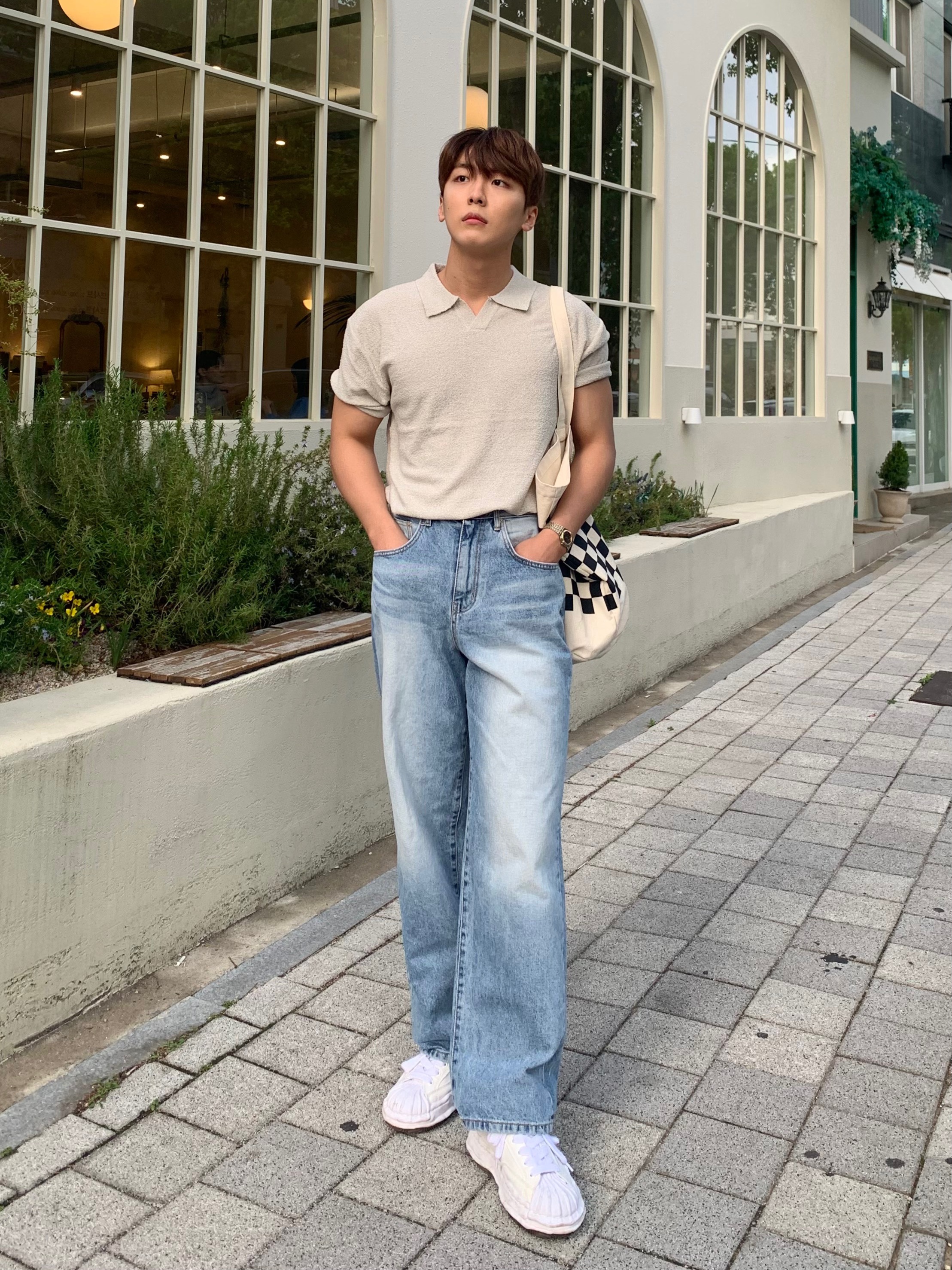 메종 미하라 야스히로 블레이키 OG 솔 캔버스 로우탑 스니커즈 화이트 착용 스타일 - 1