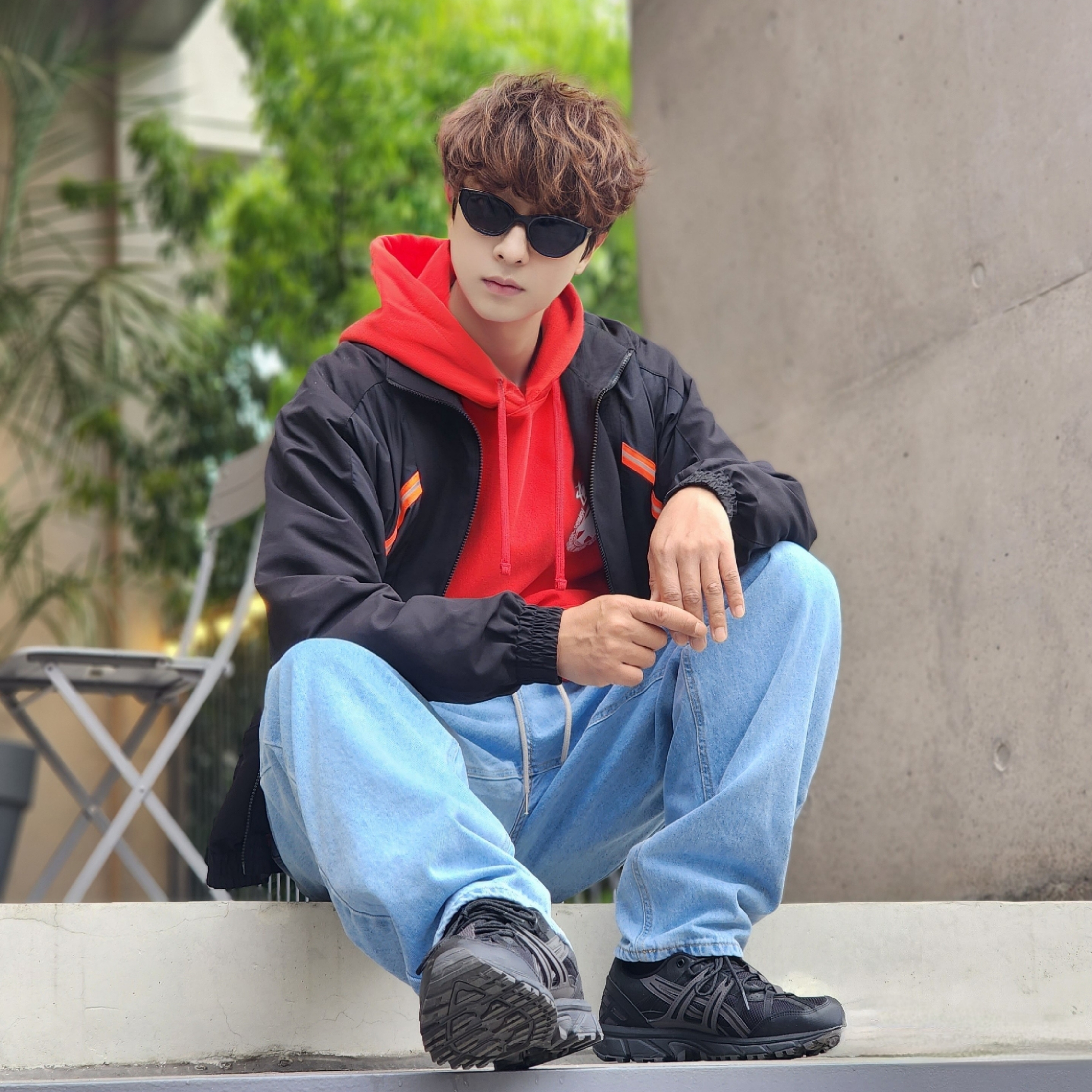 Stussy Beach Roots Hoodie Red, Asics Gel-Sonoma 15-50 Black Obsidian Grey 착용 스타일 - 5