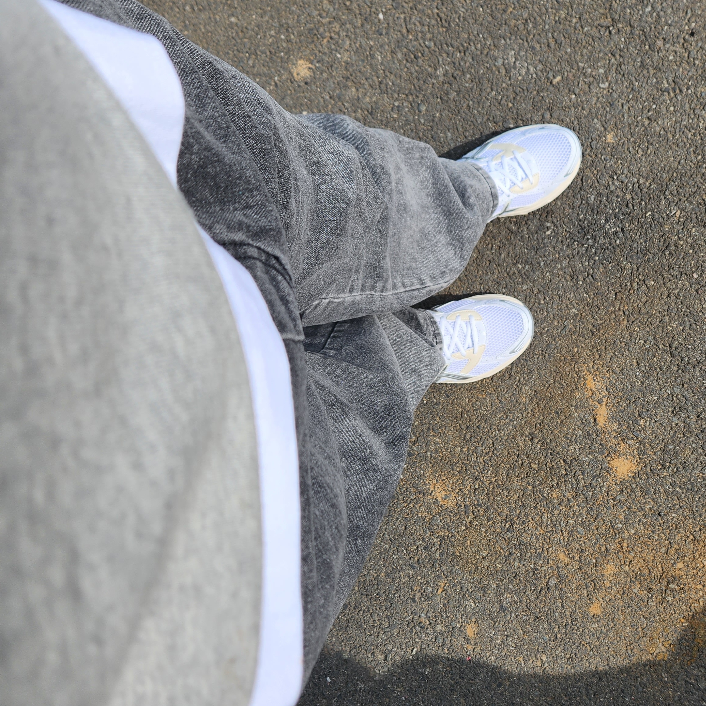 Asics Gel-1130 White Clay Grey 착용 스타일