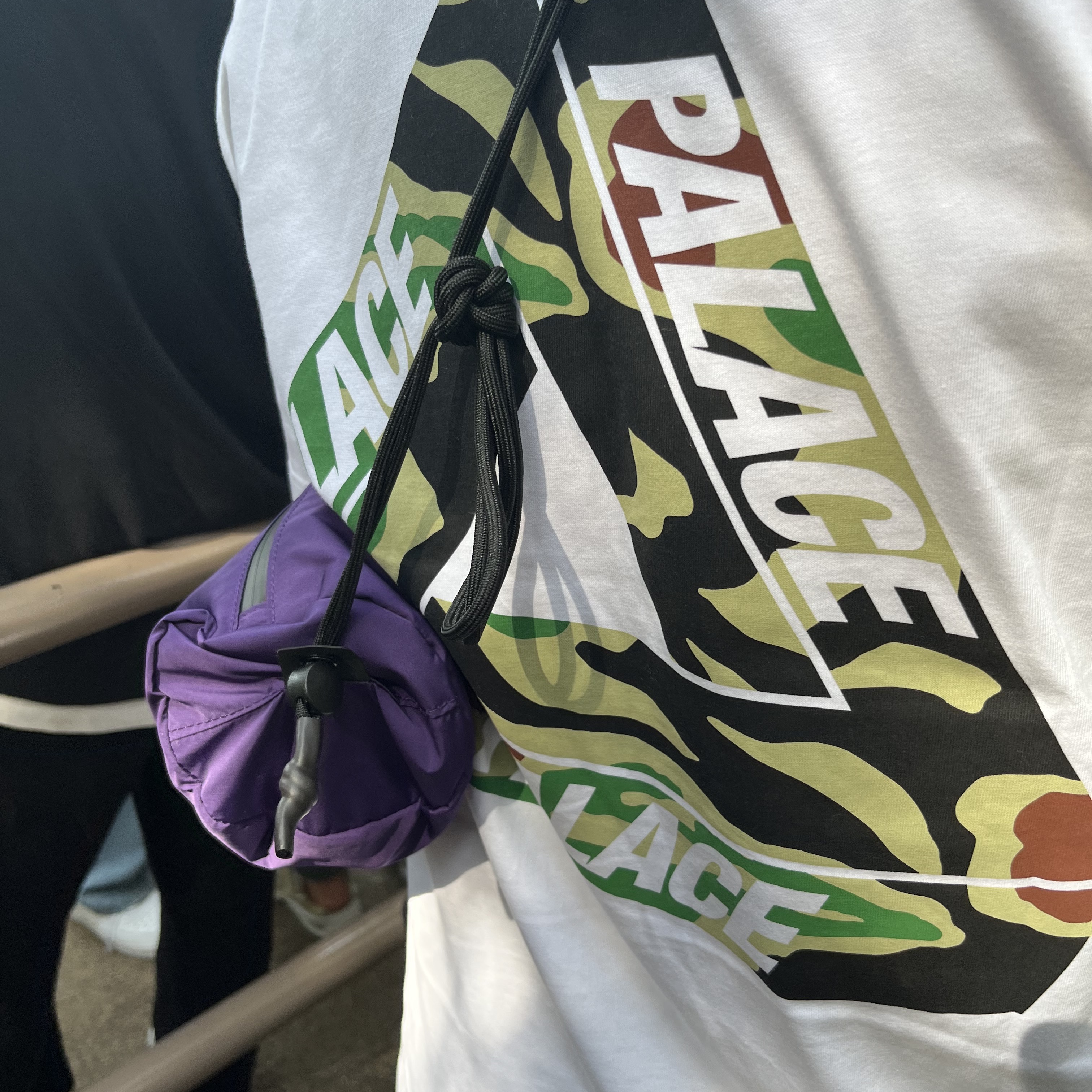 Palace Jungle Camo Tri-Ferg T-Shirt White - 23SS 착용 스타일