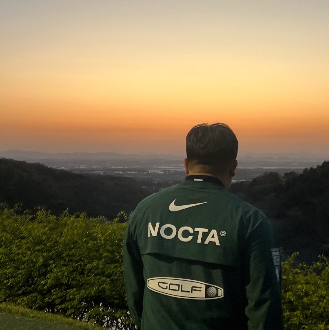 Nike x Drake Nocta Golf Crewneck Top Green - US/EU 착용 스타일 - 1