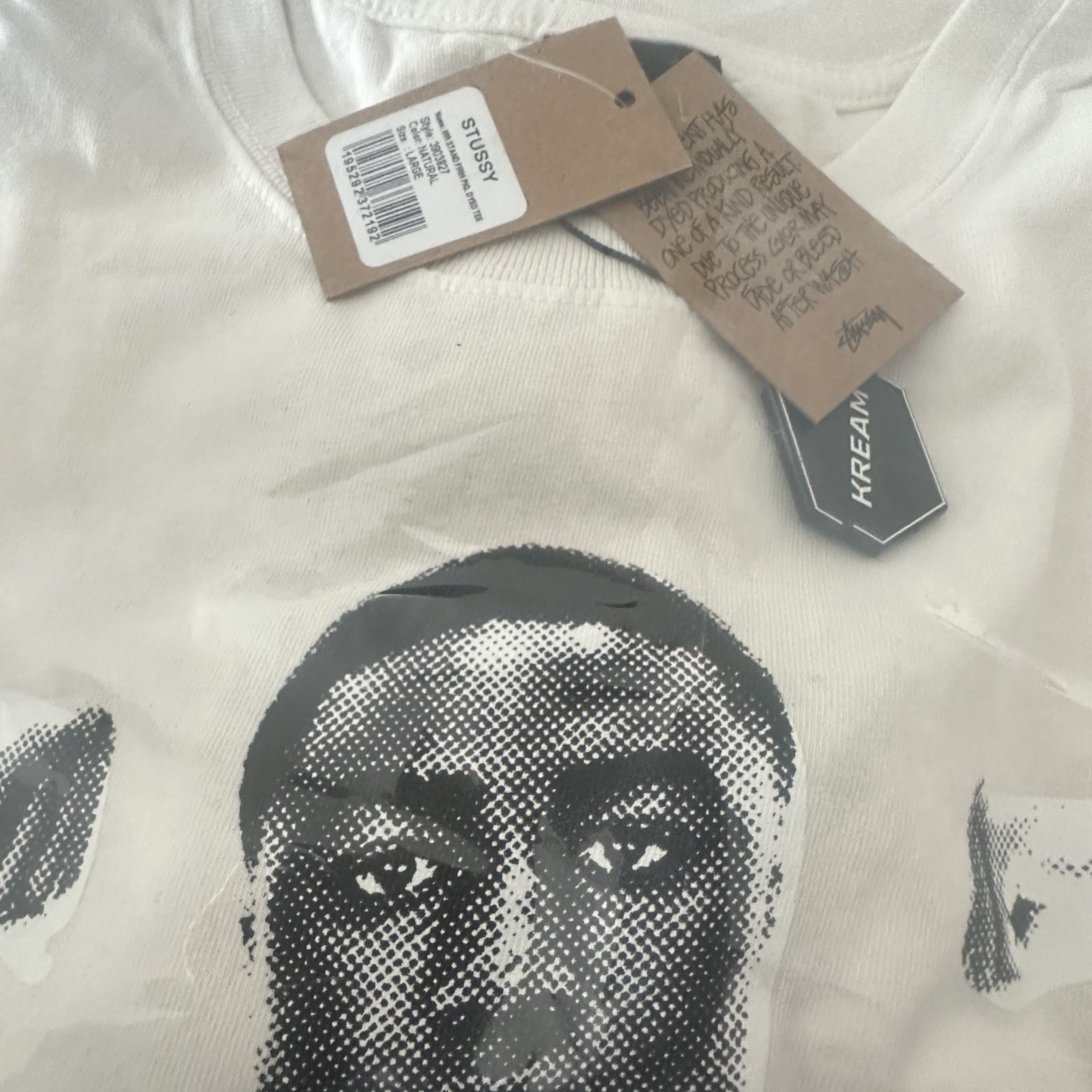 Stussy x Martine Rose Stand Firm Pigment Dyed T-Shirt Natural 착용 스타일 - 2
