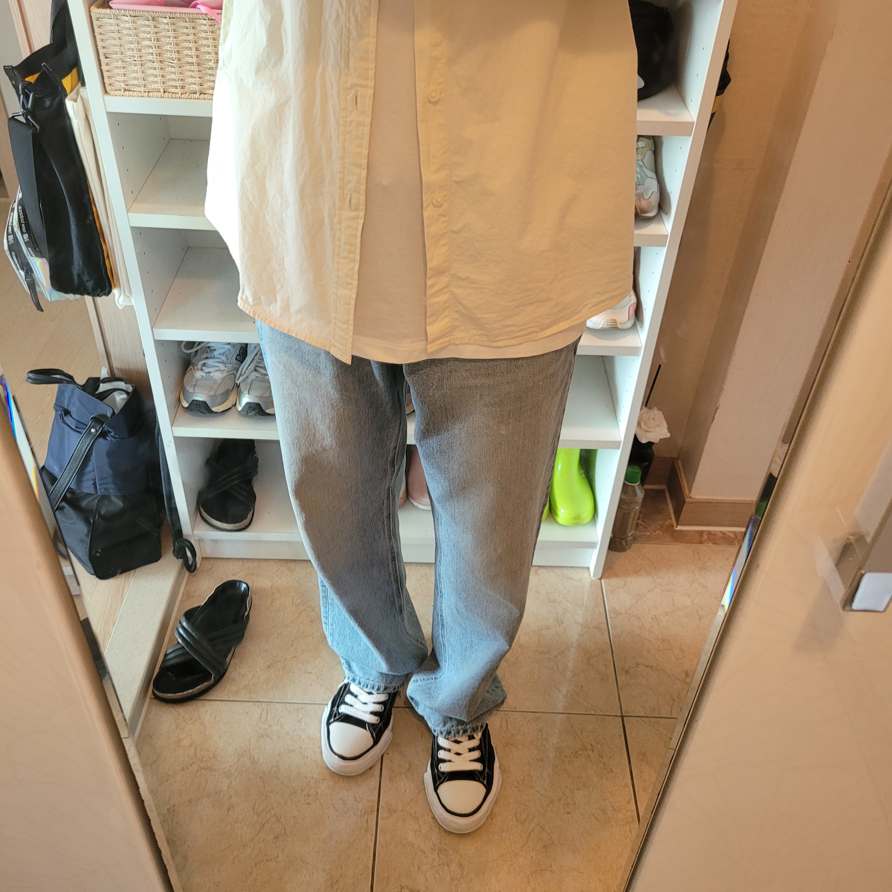 Maison Mihara Yasuhiro Peterson OG Sole Canvas Low Sneakers Black 착용 스타일 - 1