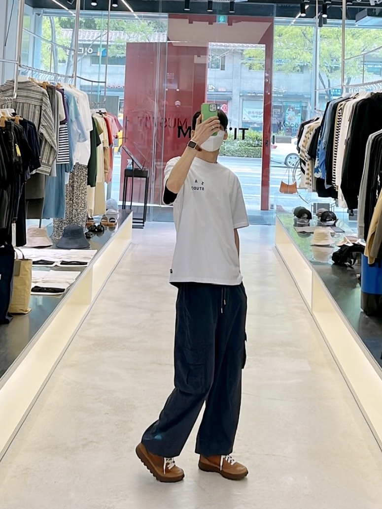 Nike x Tom Sachs General Purpose Shoe Brown, IAB Studio T-Shirt White Navy - 22FW 착용 스타일 - 4