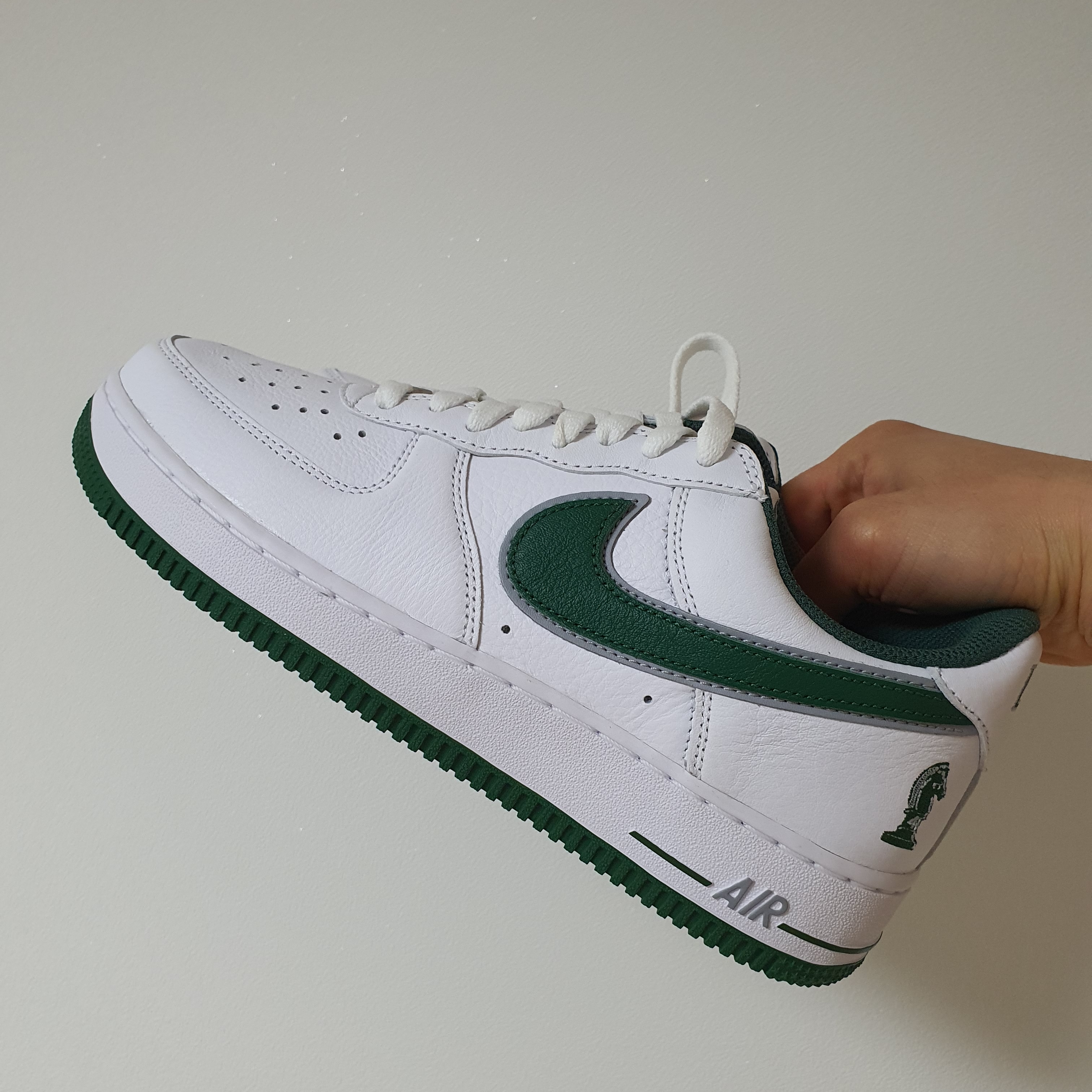 Nike Air Force 1 Low Four Horsemen 착용 스타일 - 1