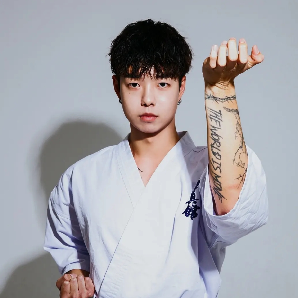 KREAM 프로필 이미지