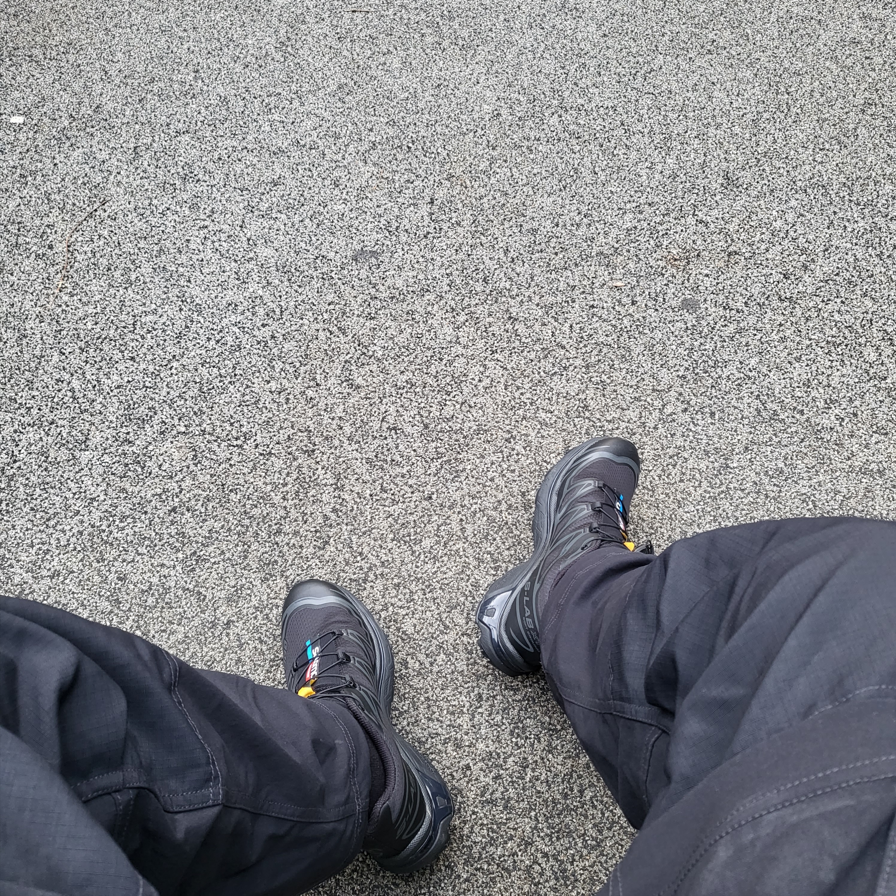 Salomon XT-6 ADV Black 착용 스타일