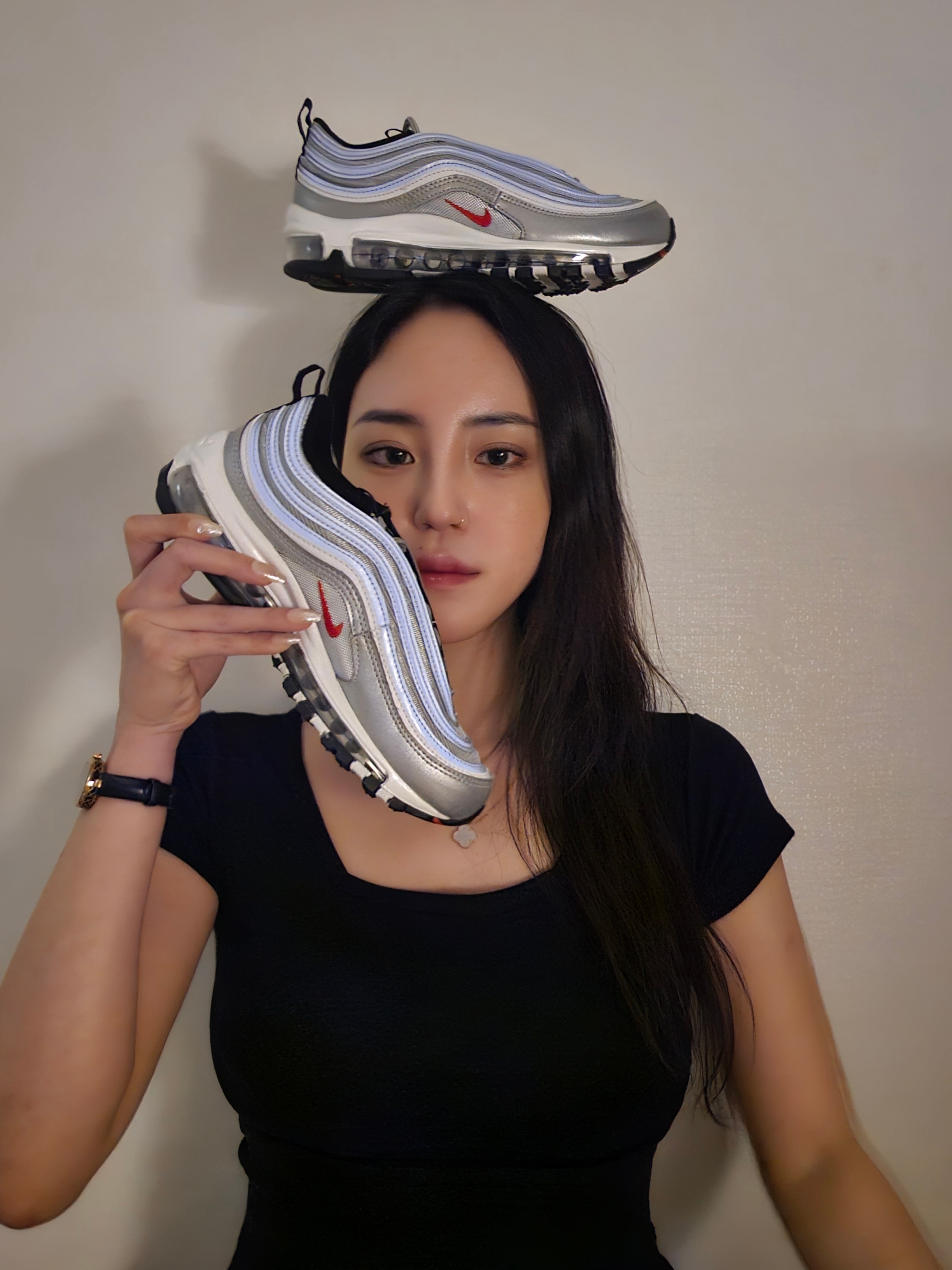 (W) Nike Air Max 97 OG Silver Bullet 2022 착용 스타일