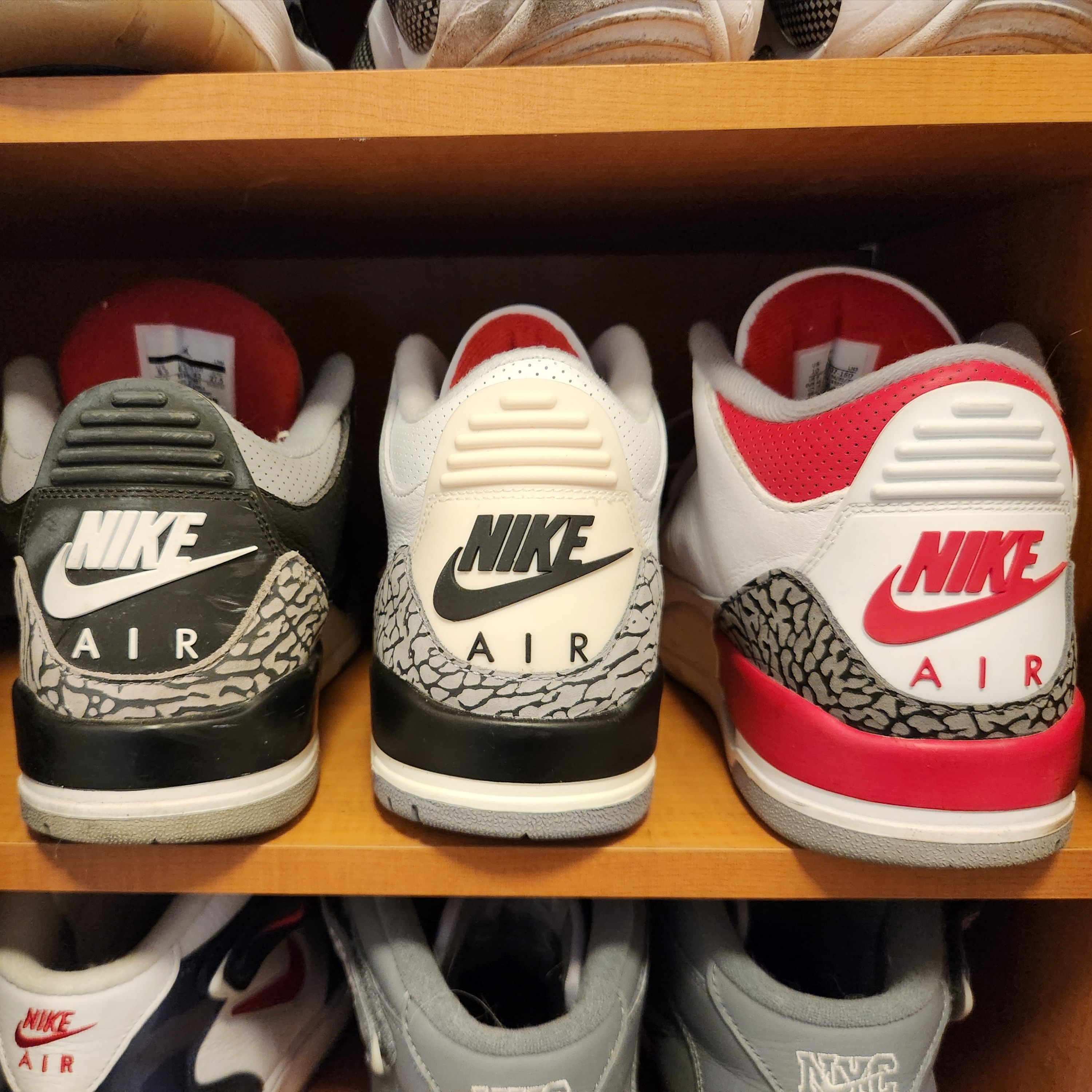 Jordan 3 Retro White Cement Reimagined, Jordan 3 Retro OG Black Cement 2018 착용 스타일 - 2