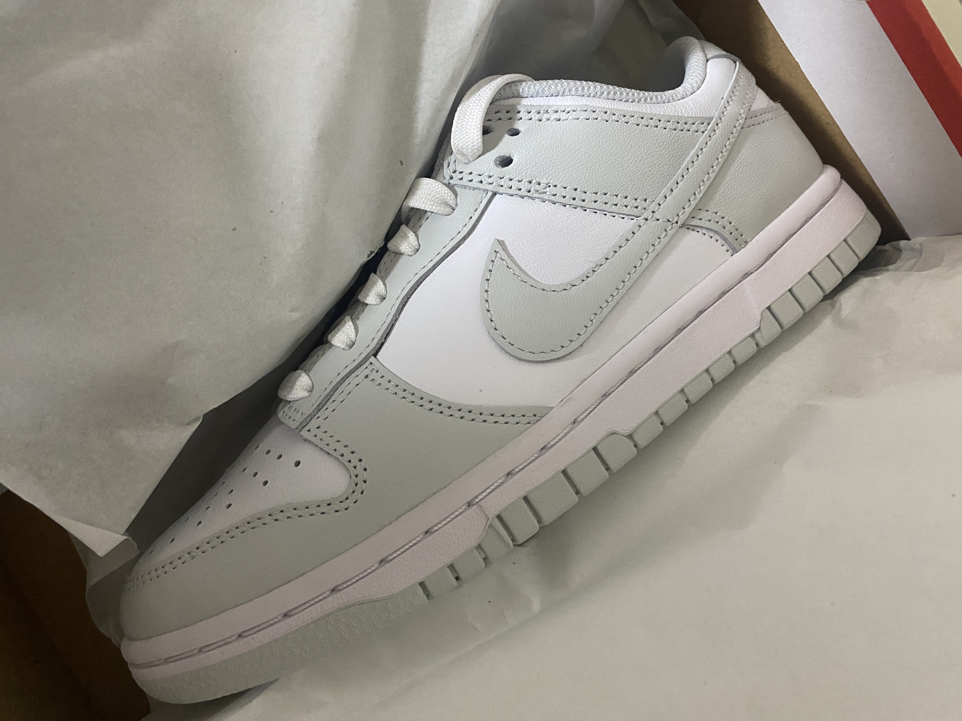 (W) Nike Dunk Low Photon Dust 착용 스타일