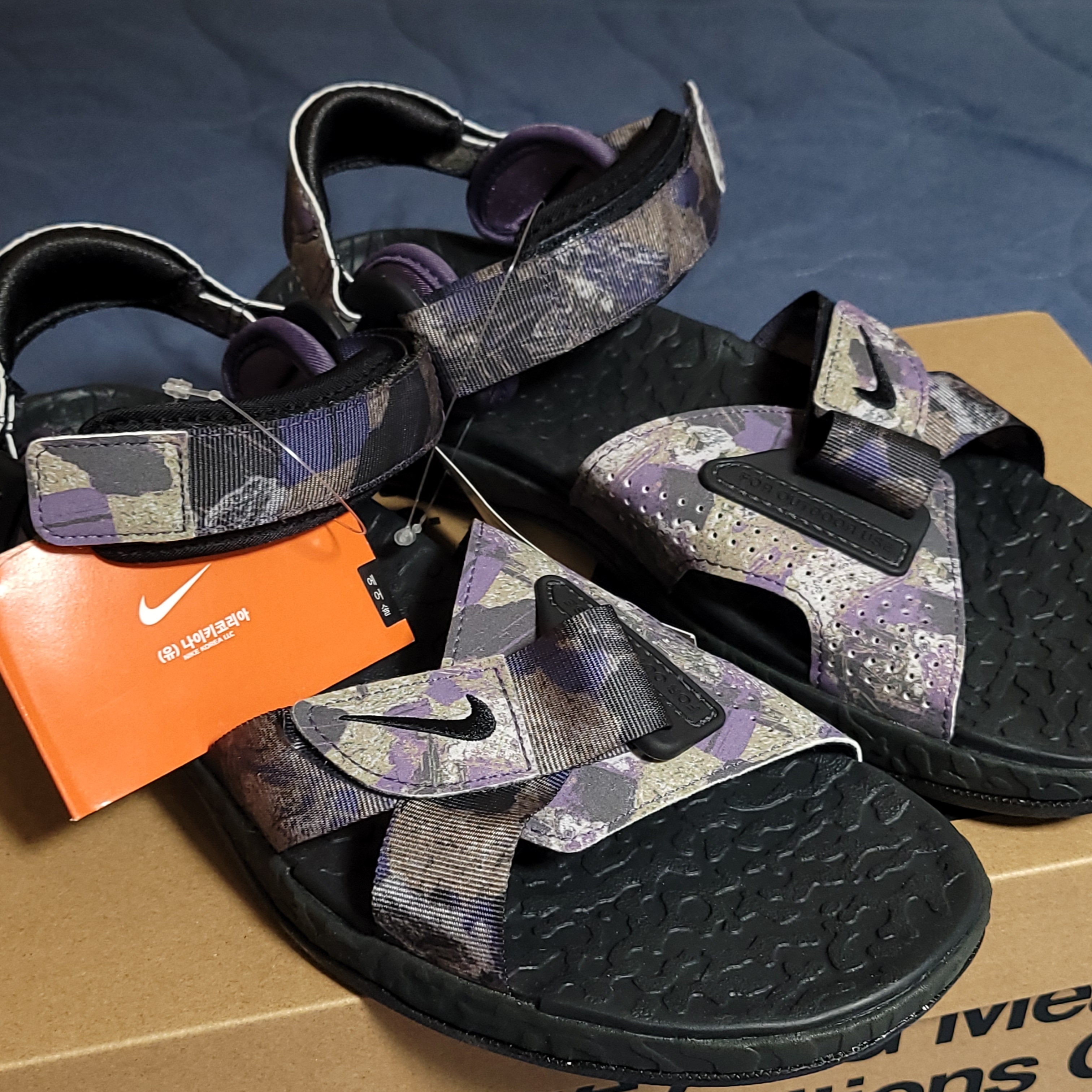 Nike ACG Air Deschutz+ SE Dark Driftwood 착용 스타일