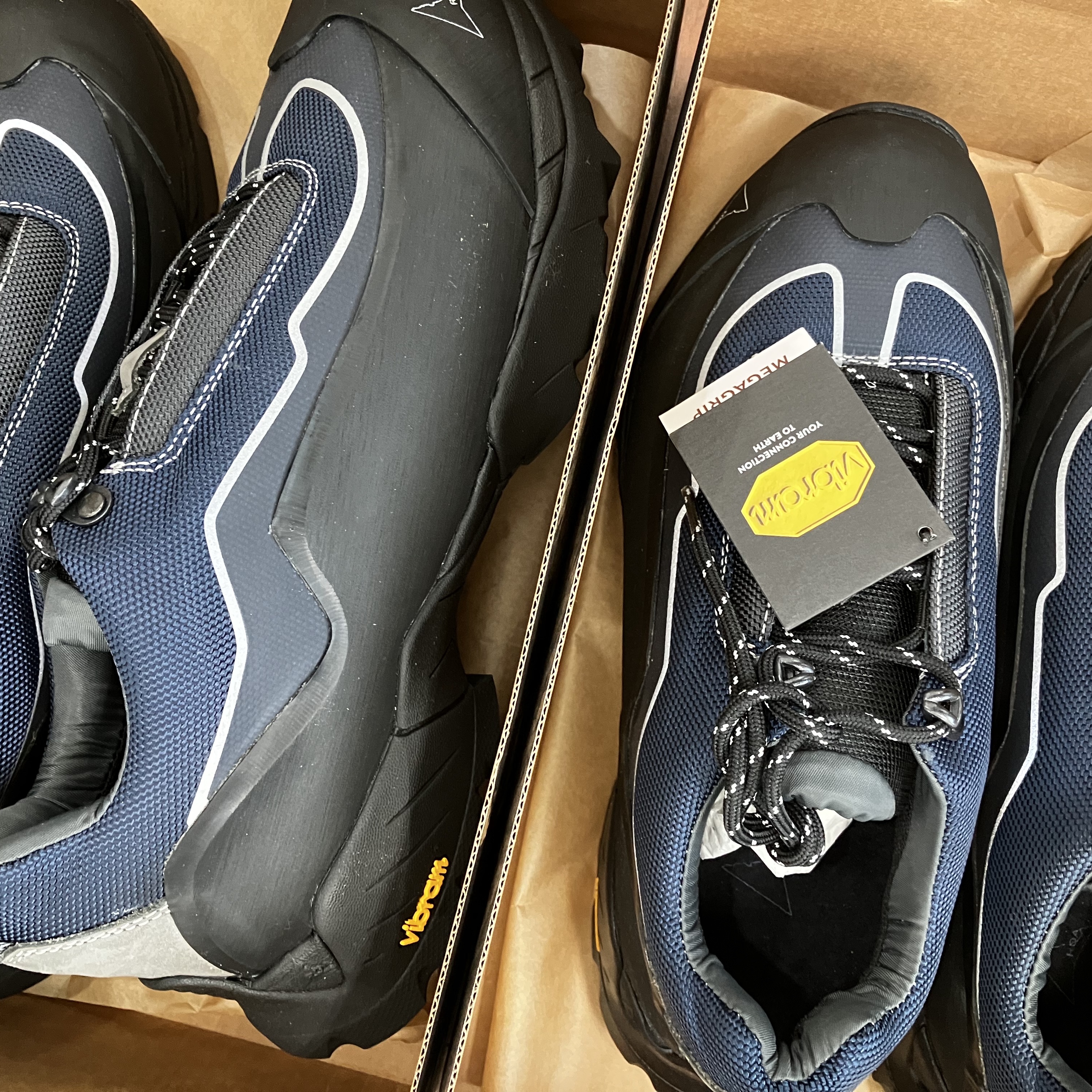 Roa Hiking x J.L-A.L Katharina Blue 착용 스타일