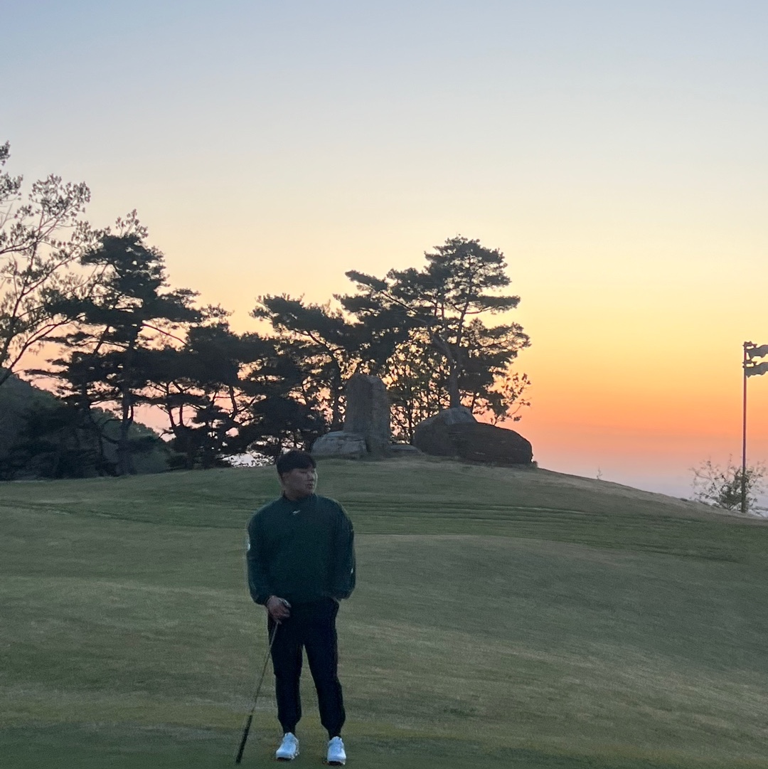 Nike x Drake Nocta Golf Crewneck Top Green - US/EU 착용 스타일 - 2