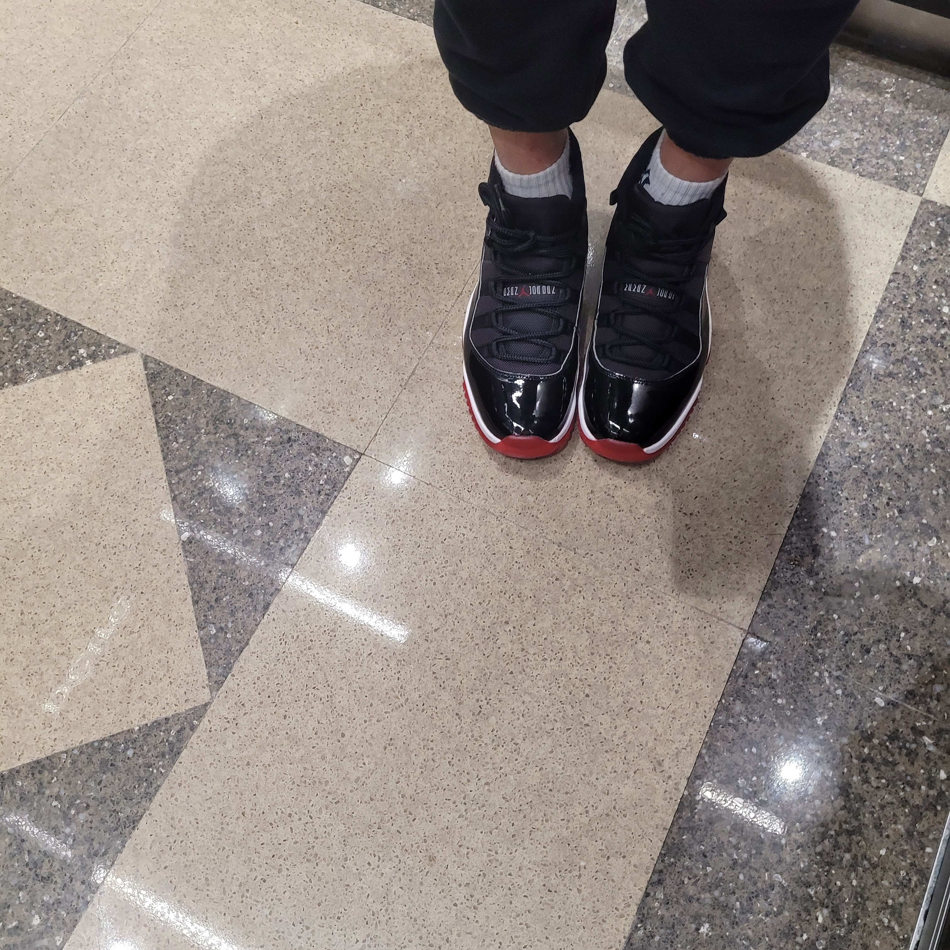Jordan 11 Retro Bred 2019 착용 스타일 - 2