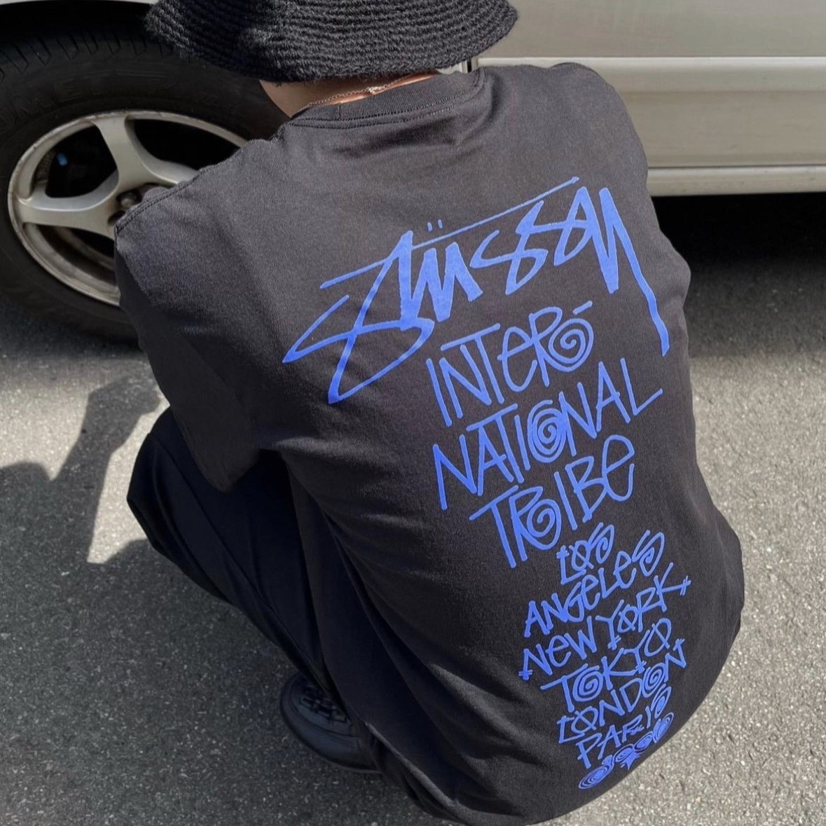 Stussy Tribe Stack T-Shirt Black 착용 스타일 - 2