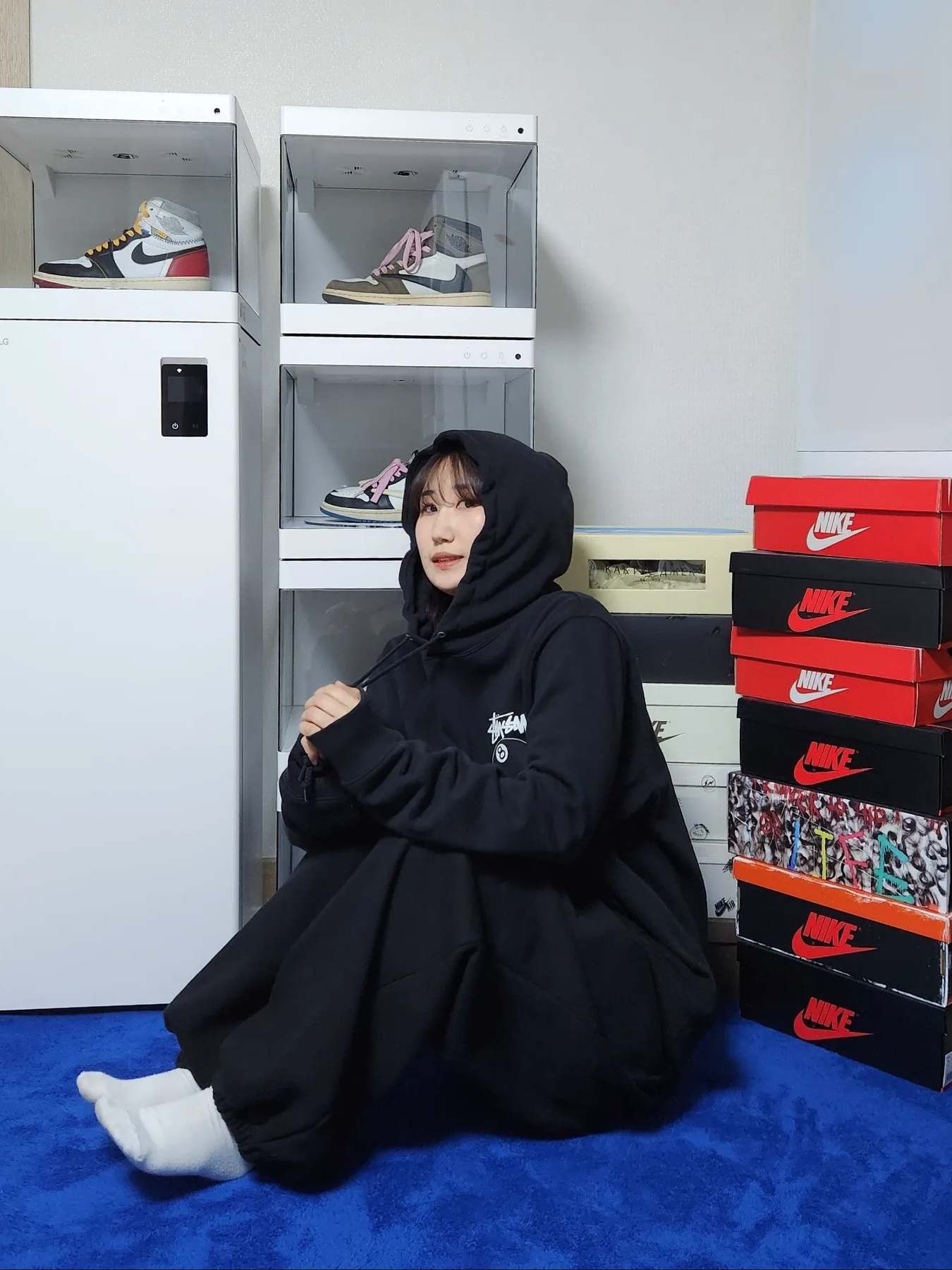 스투시 8볼 후드 블랙 - 21FW, 조던 1 x 유니온 레트로 하이 블랙토 착용 스타일 - 2