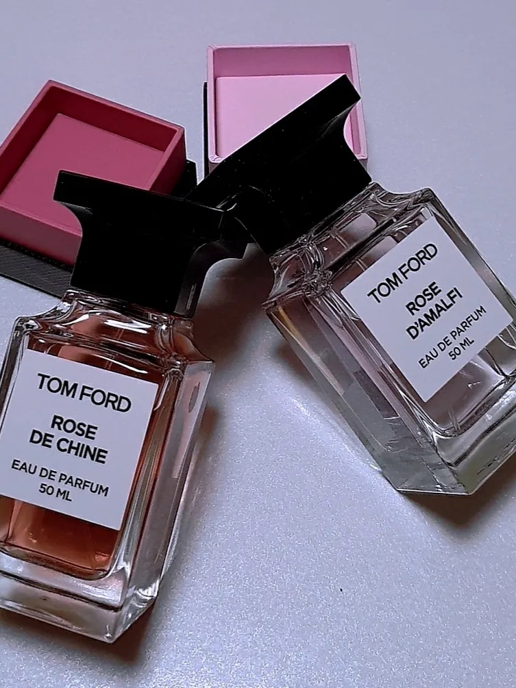 Tom Ford Rose De Chine Eau De Parfum 50ml 착용 스타일 - 2