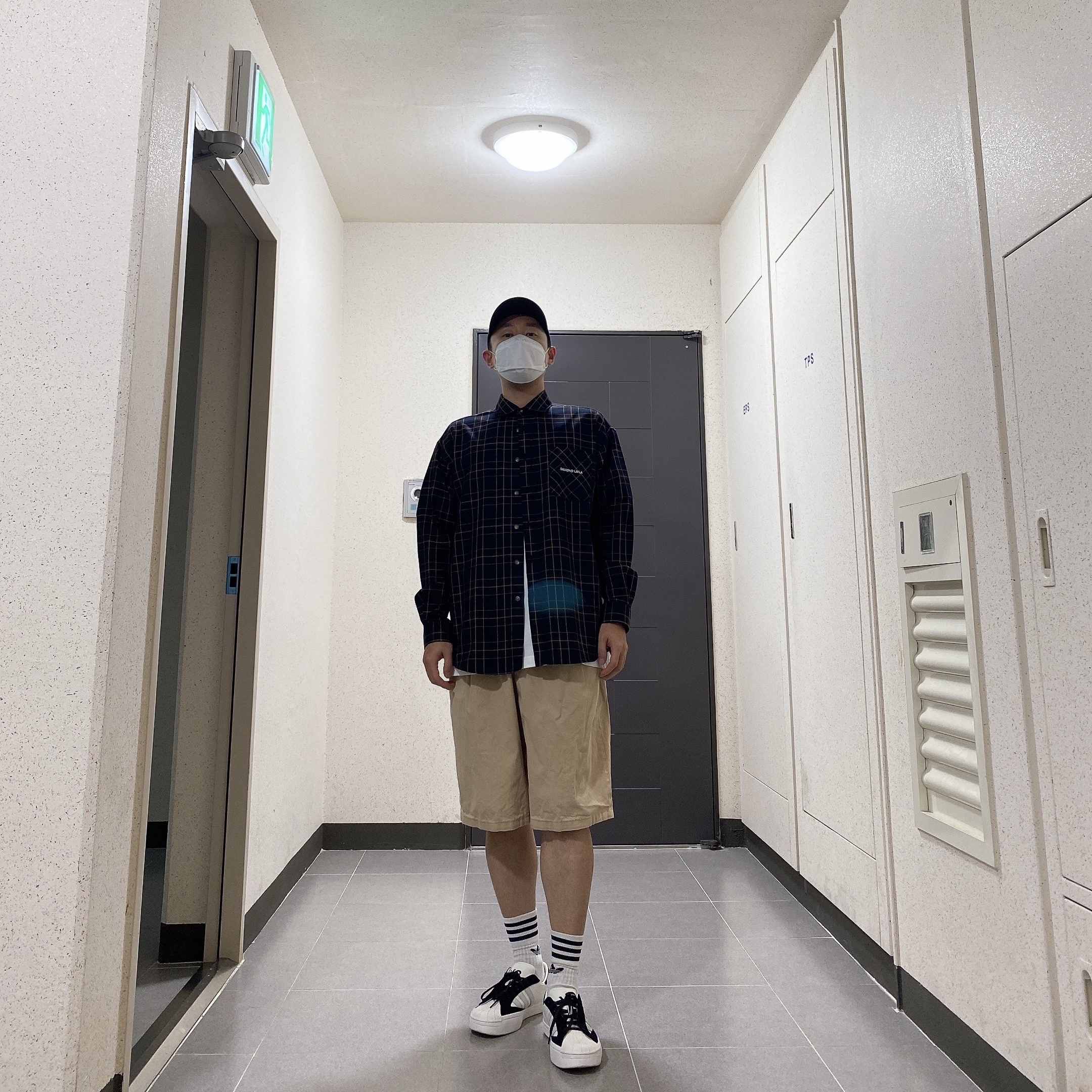 Y-3 요지 스타 화이트 착용 스타일