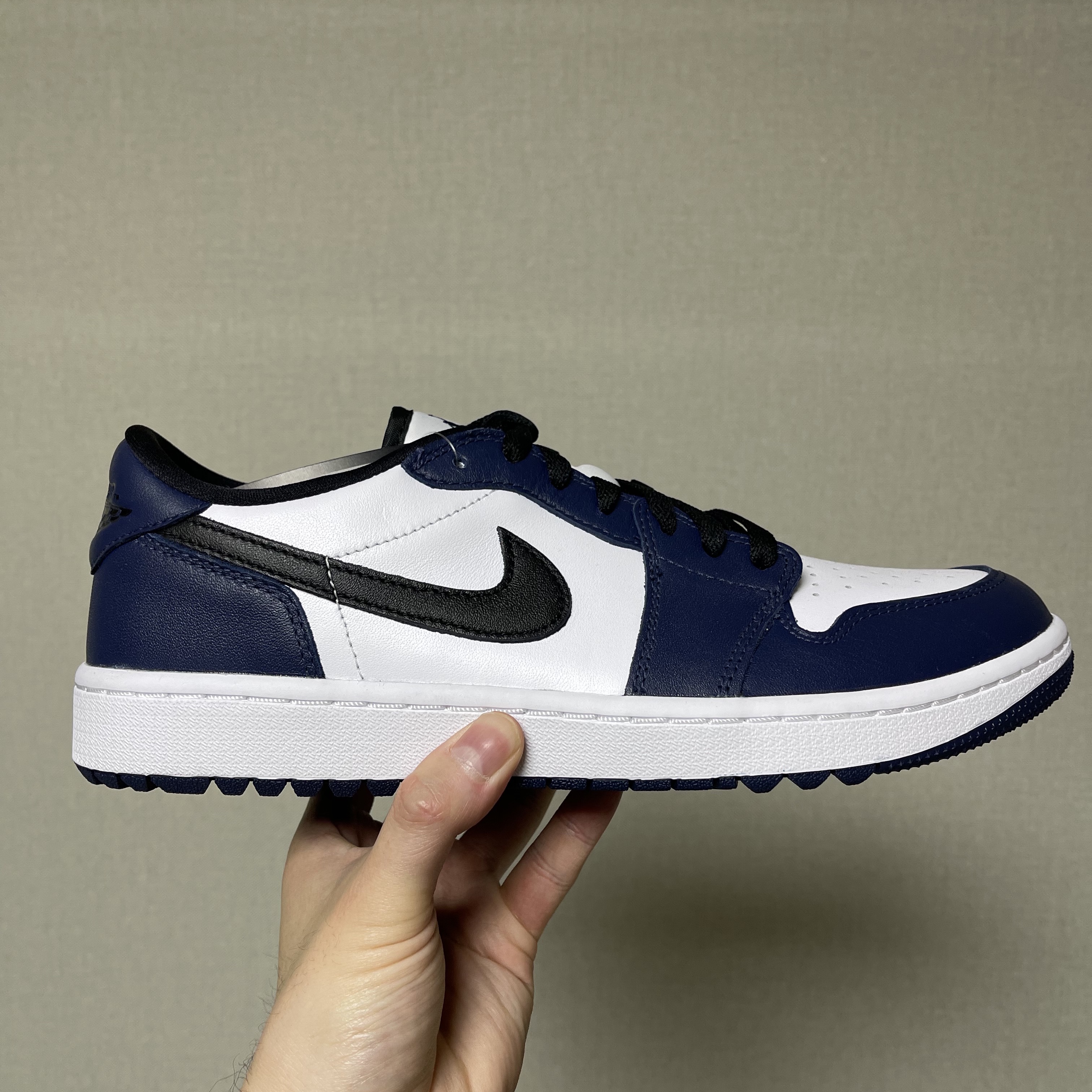 Jordan 1 Low Golf Midnight Navy 착용 스타일 - 2