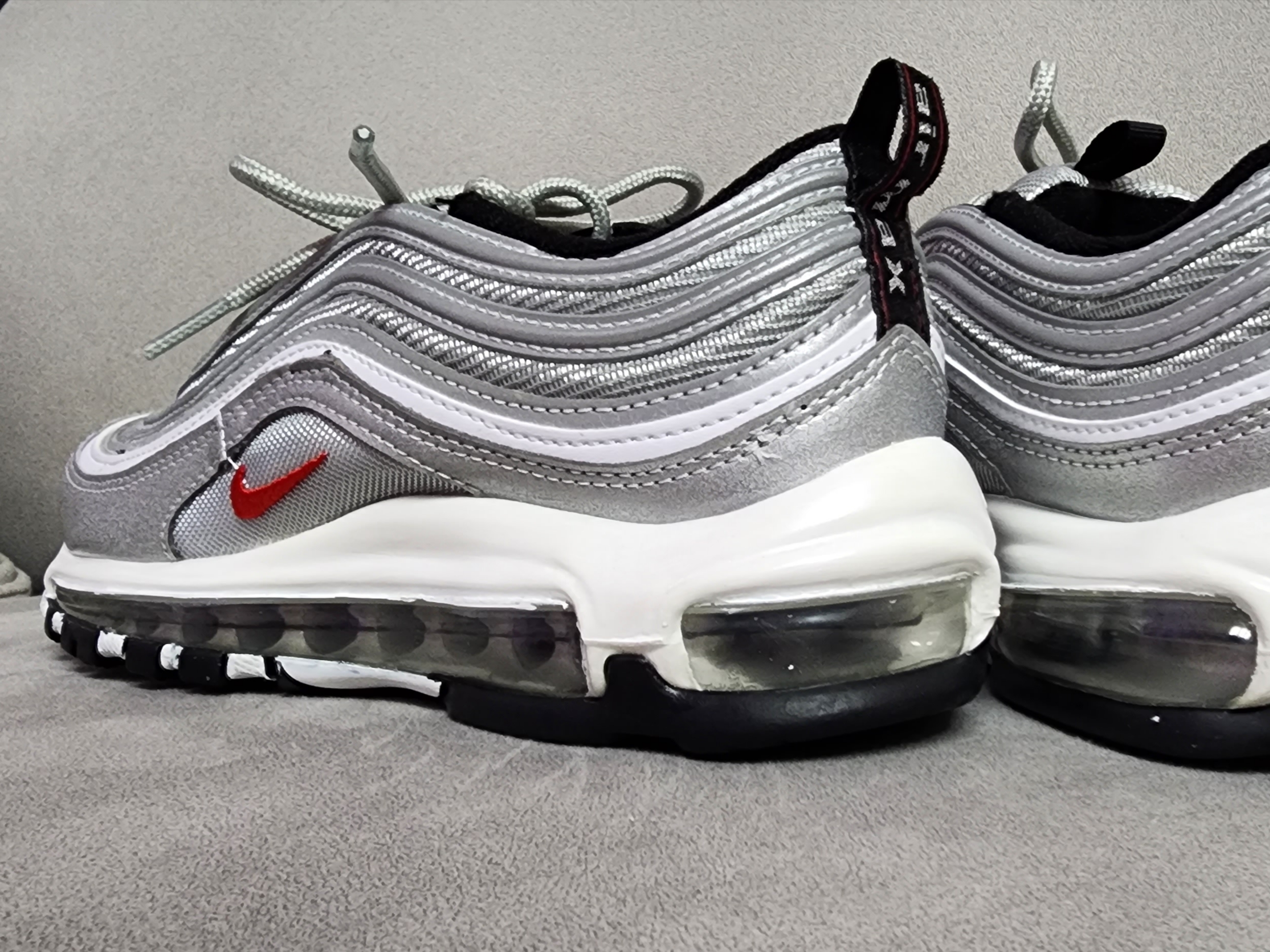 (W) Nike Air Max 97 OG Silver Bullet 2022 착용 스타일 - 4