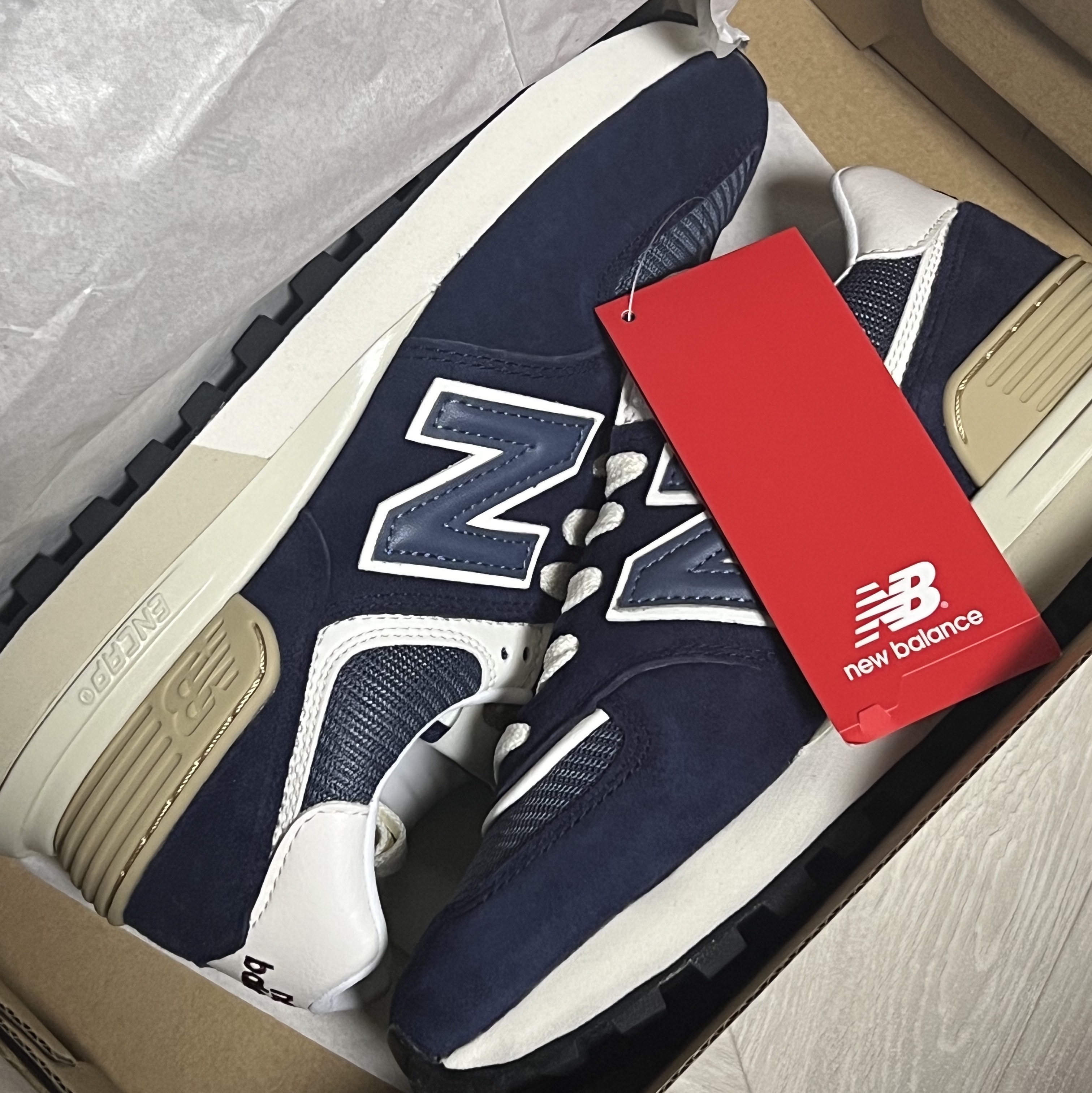 New Balance 574 Legacy Navy 착용 스타일