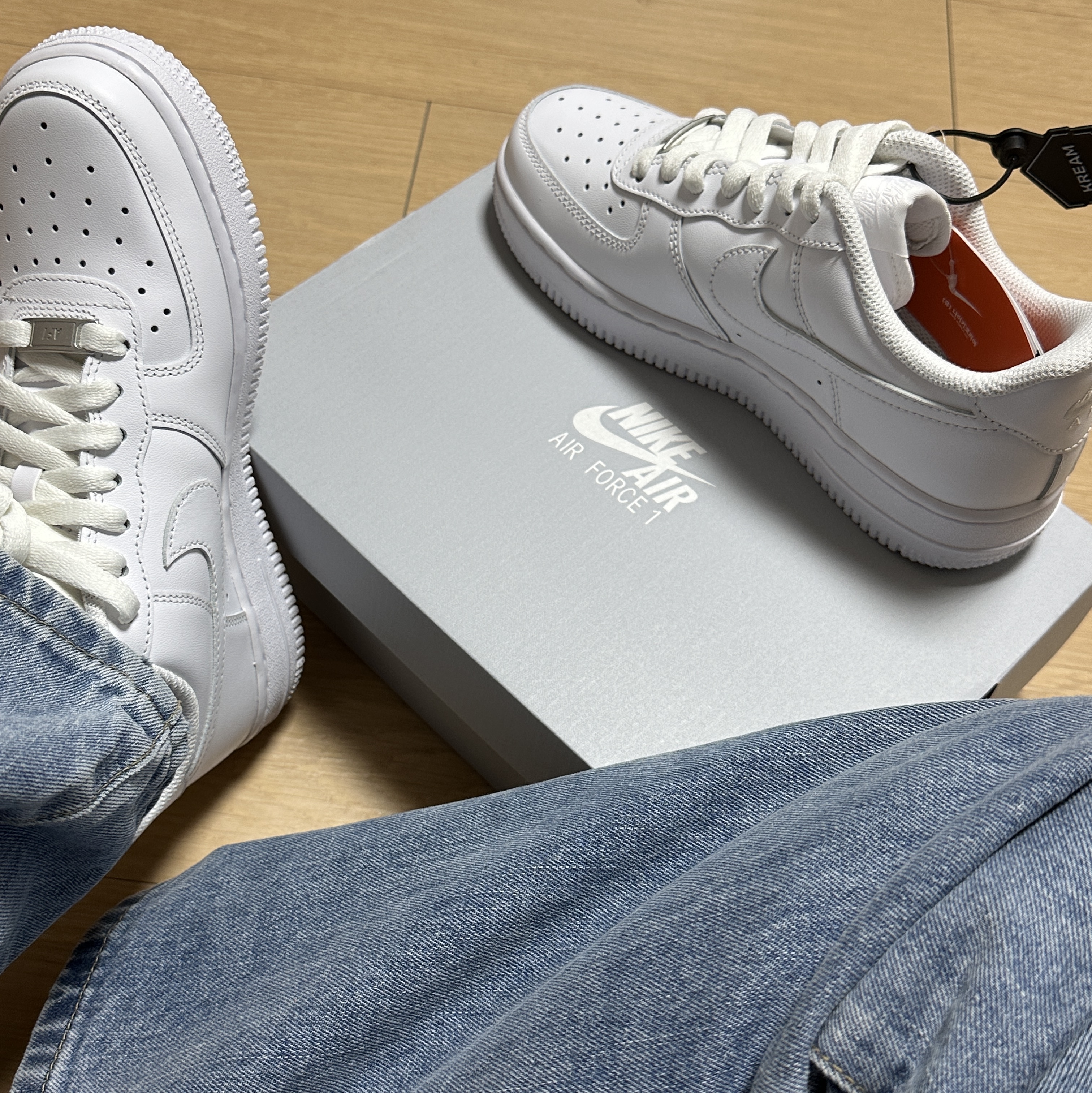 (W) Nike Air Force 1 '07 Low White 착용 스타일
