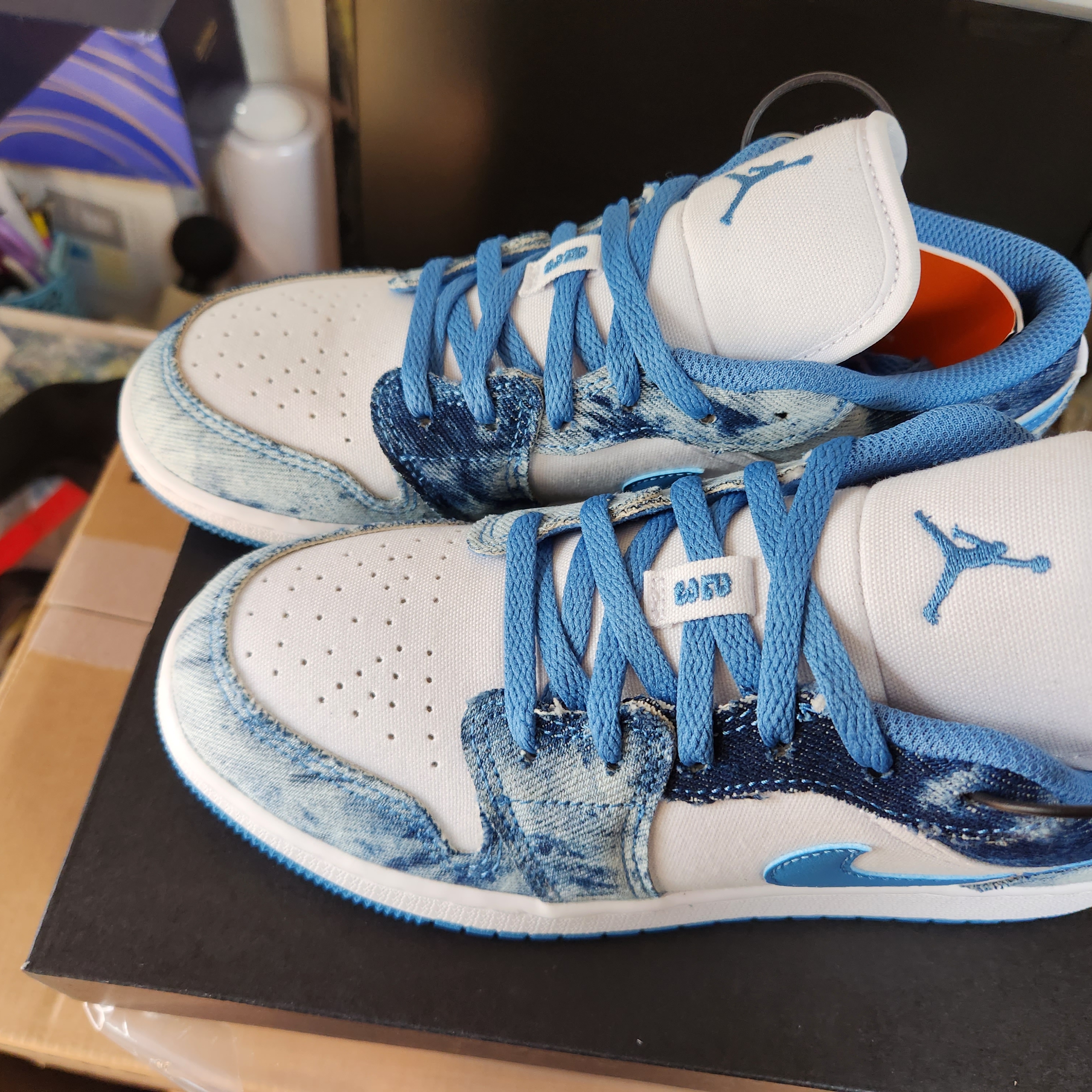 (GS) Jordan 1 Low Washed Denim 착용 스타일 - 3
