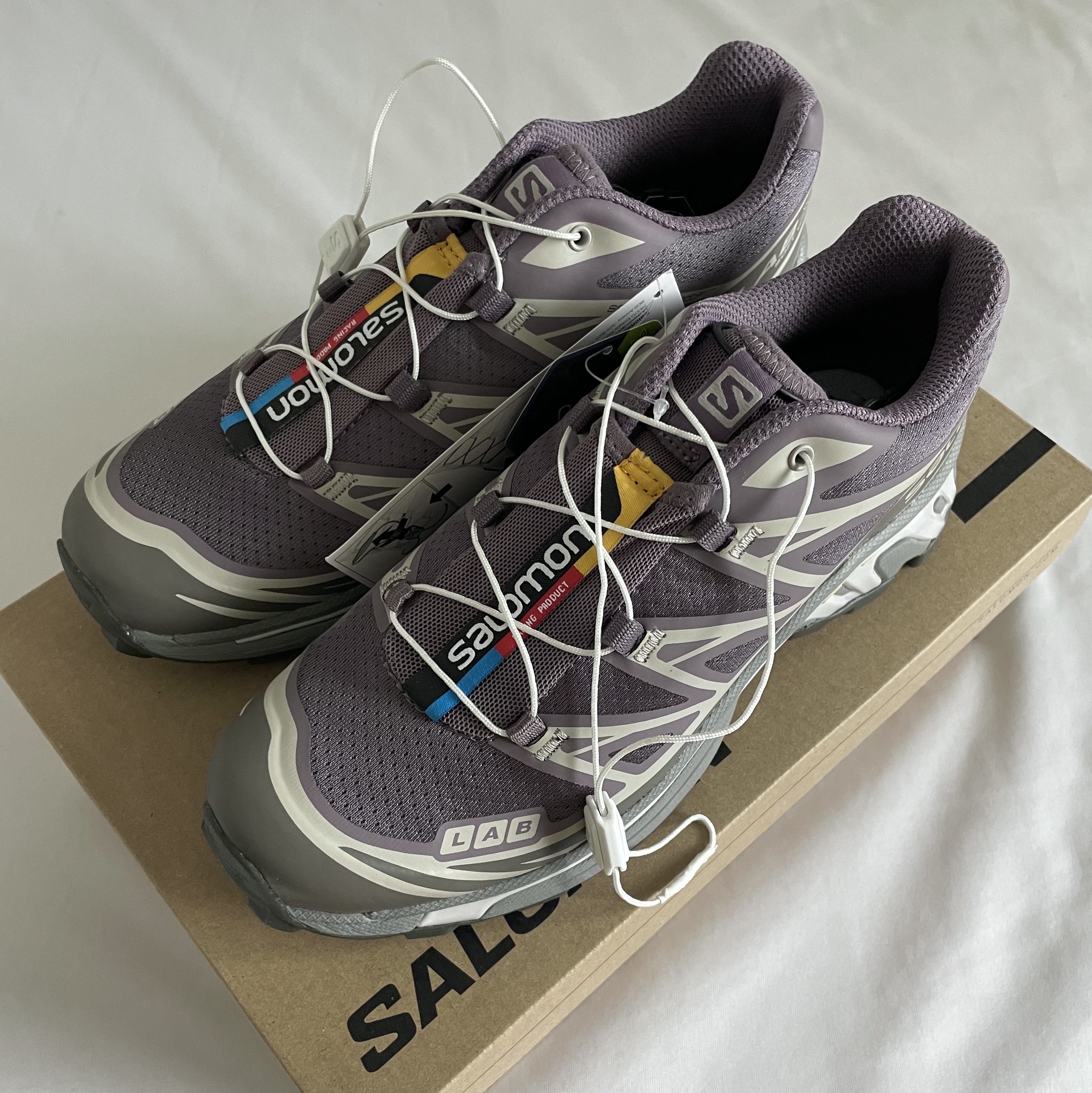 Salomon XT-6 Moonscape Plum Kitten 착용 스타일