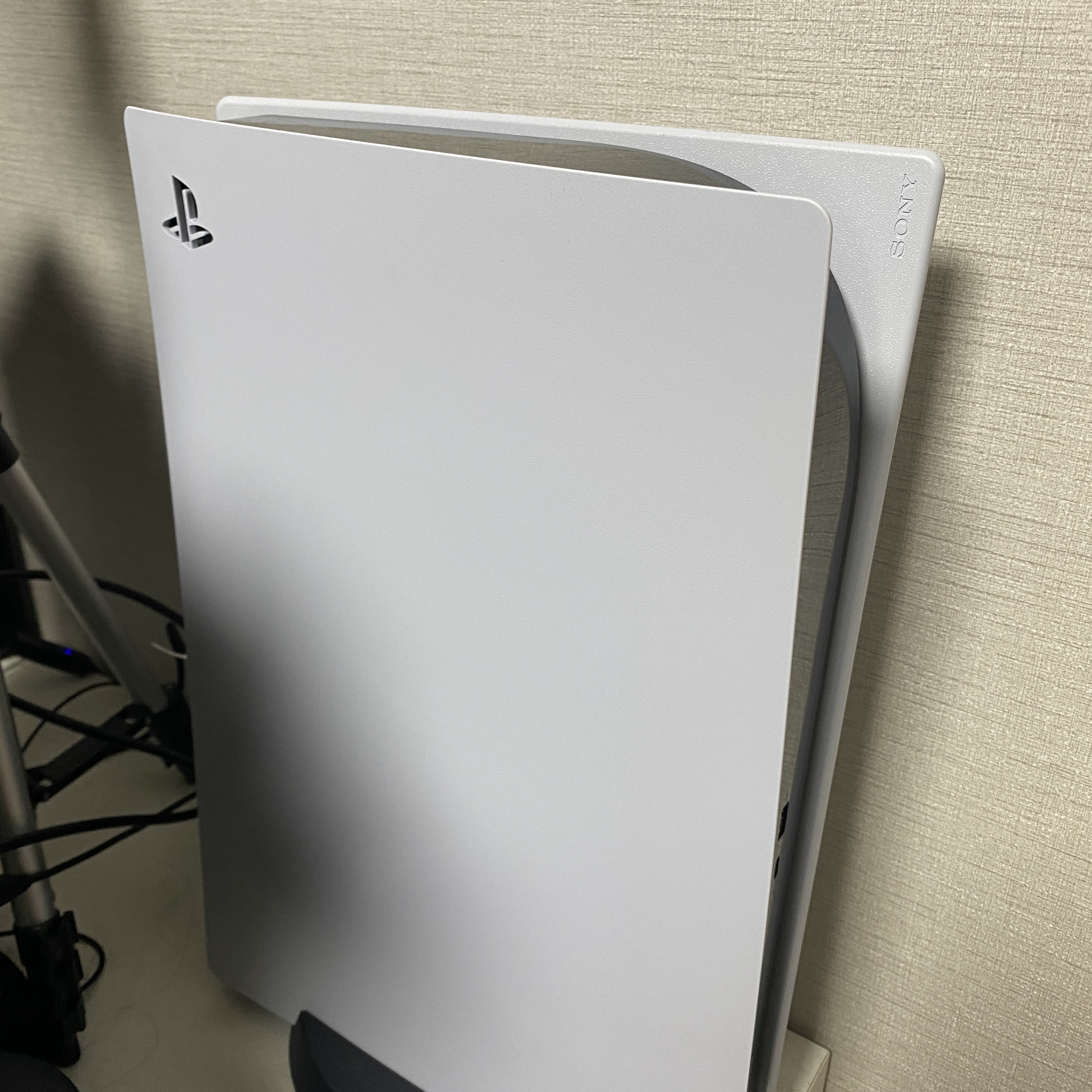 Playstation 5 Blu-ray Edition (SIEK 220V) 착용 스타일