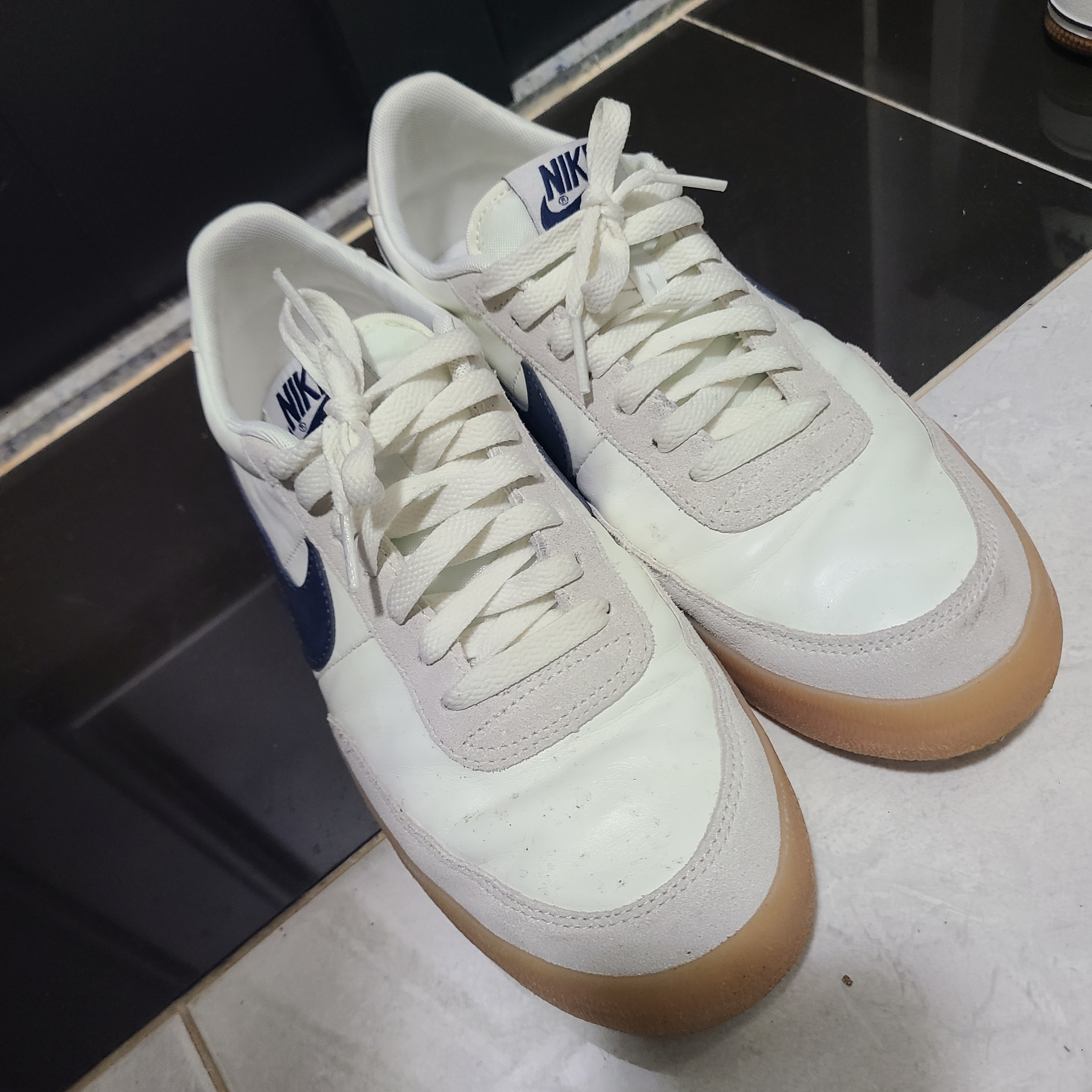 Nike x J.Crew Killshot 2 Sail Midnight Navy 착용 스타일