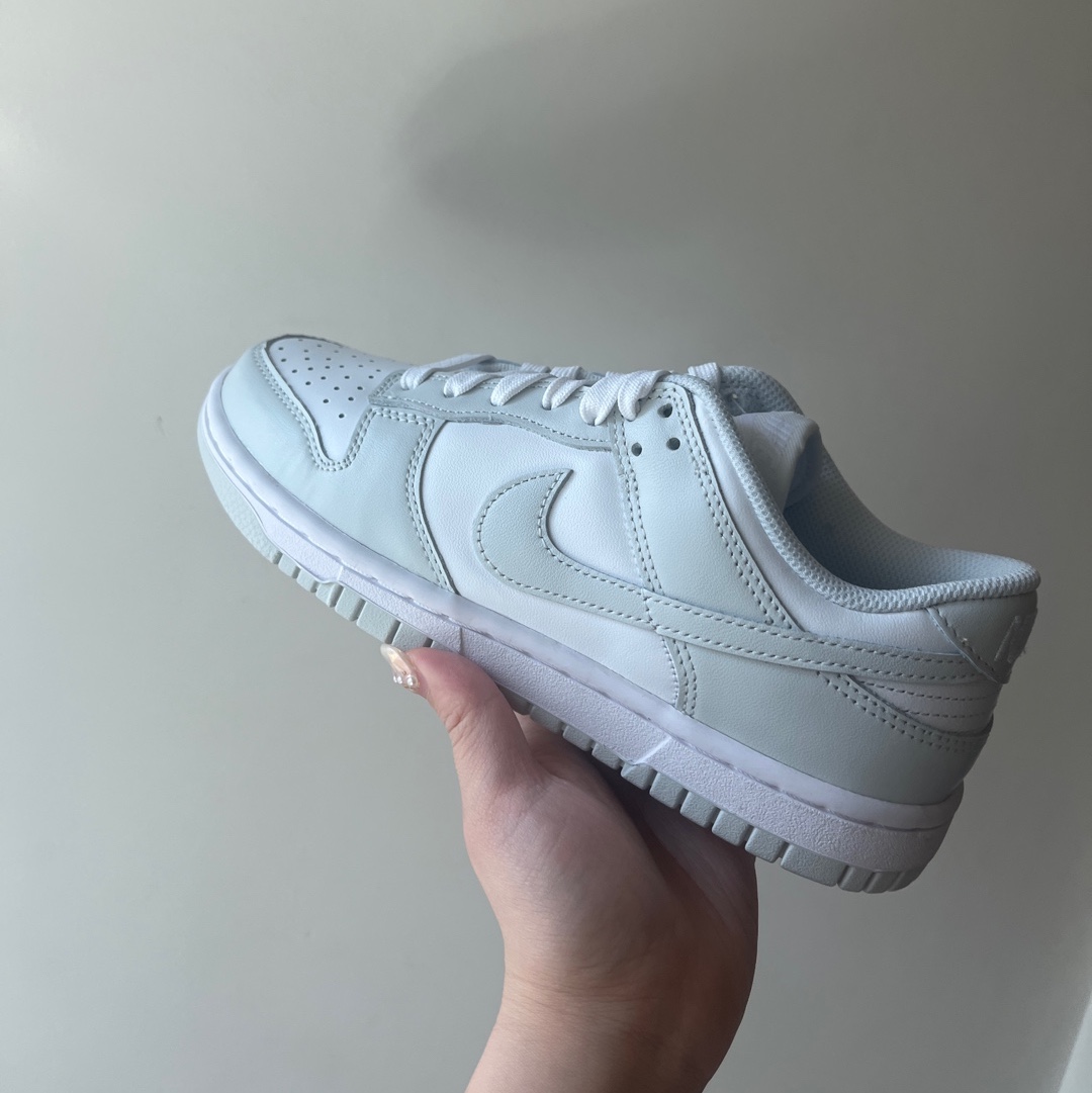 (W) Nike Dunk Low Photon Dust 착용 스타일