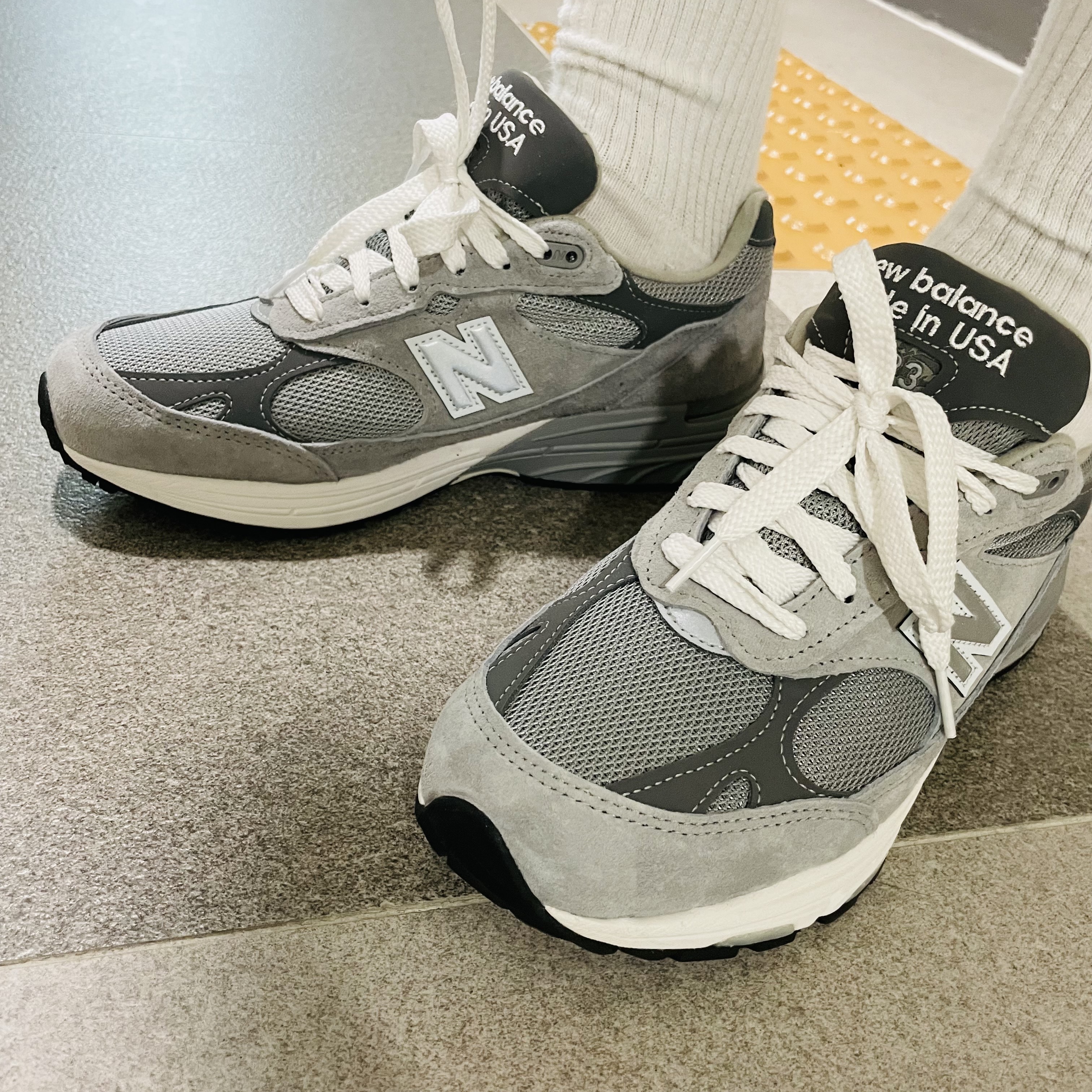 New Balance 993 Made in USA Grey - 2E Wide 착용 스타일