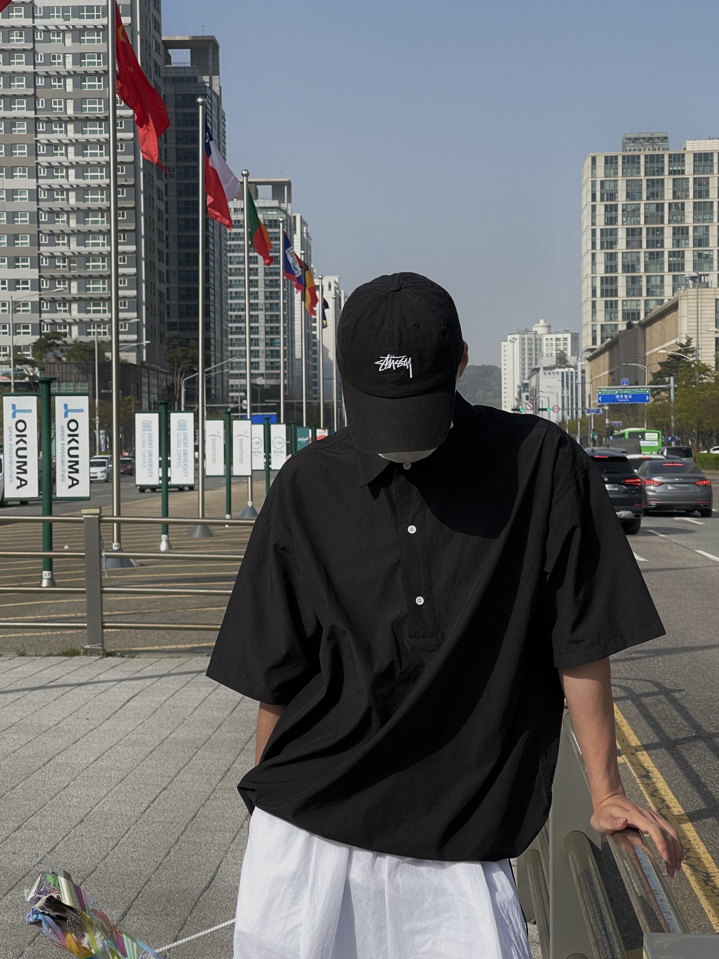 Stussy Stock Low Pro Cap Black, Nike Air Force 1 '07 Low White 착용 스타일 - 3