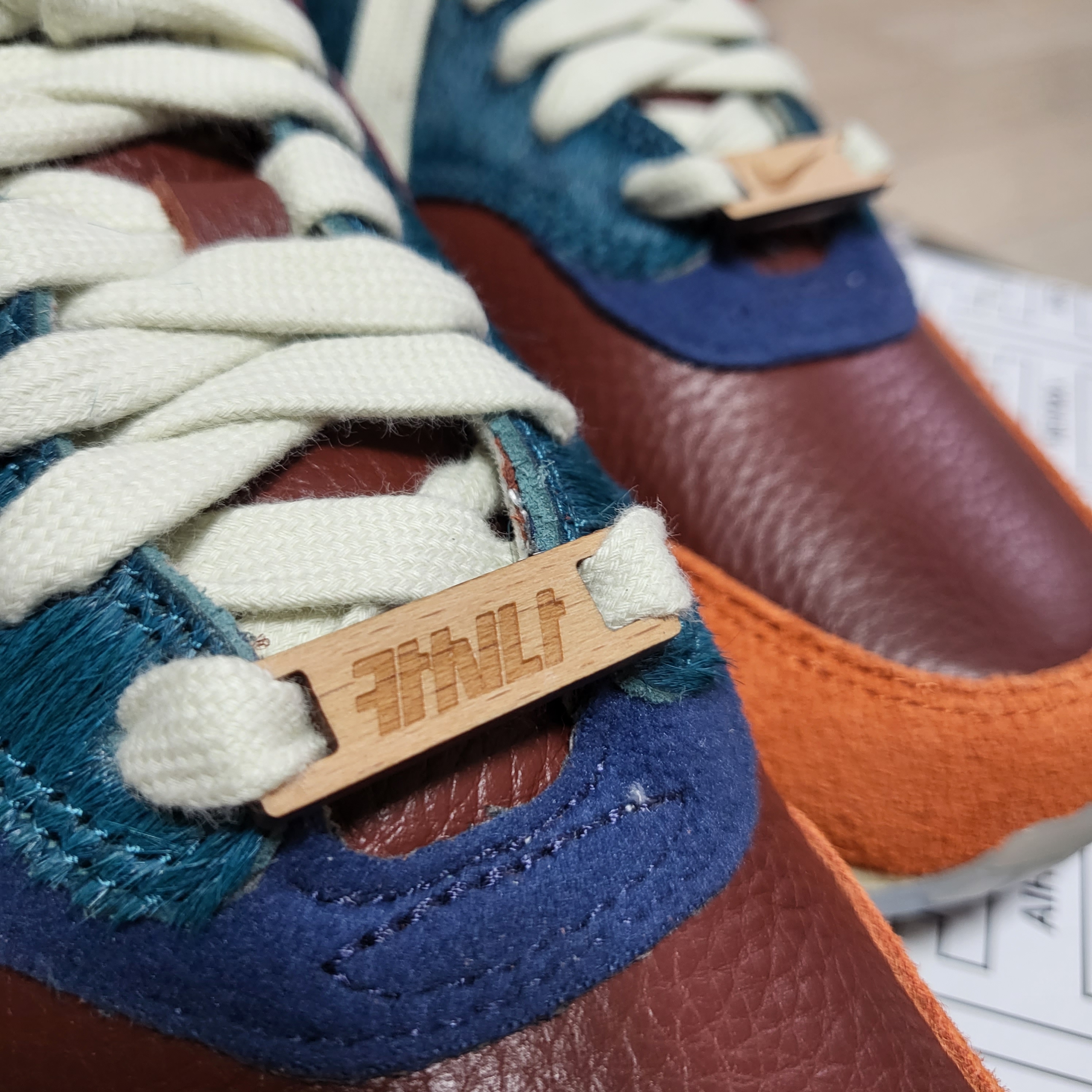 Nike x Kasina Air Max 1 SP Won-Ang Orange (With Special Gift) 착용 스타일 - 1