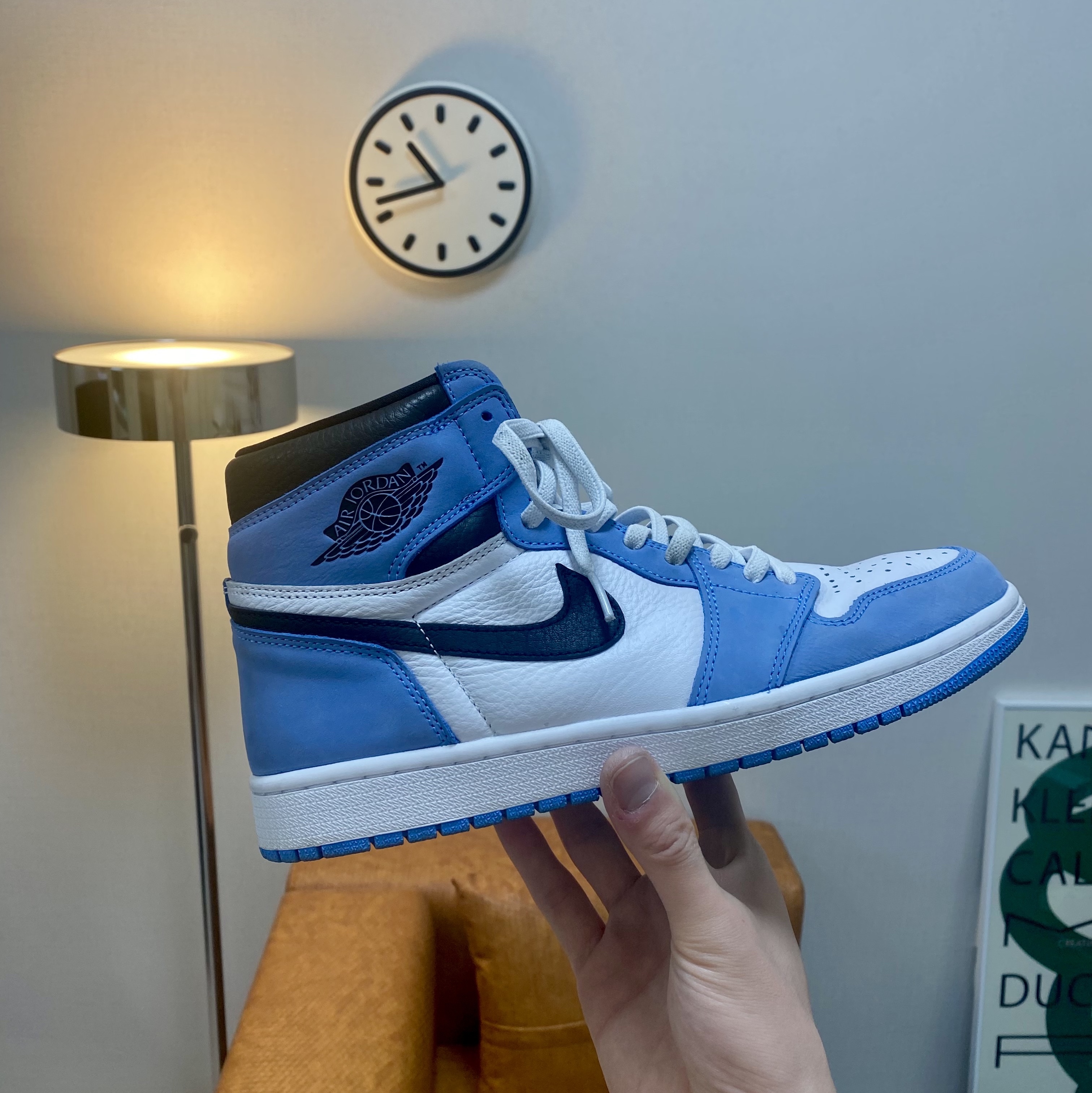 Jordan 1 Retro High OG University Blue 착용 스타일