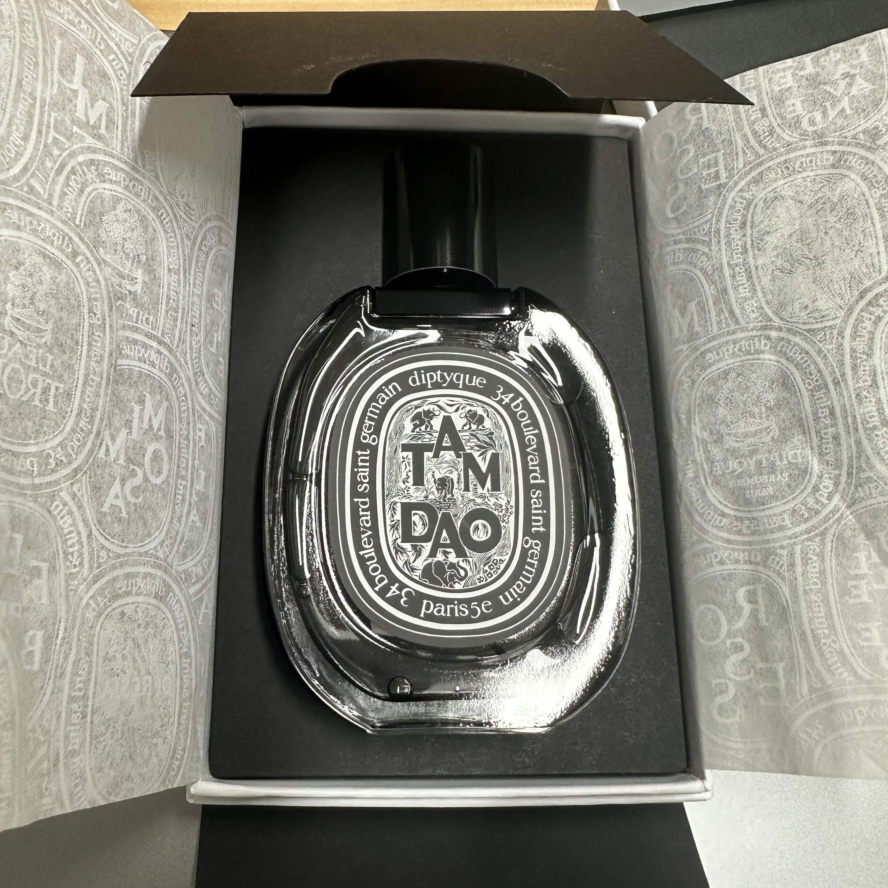 Diptyque Tam Dao Eau De Parfum 75ml 착용 스타일 - 2