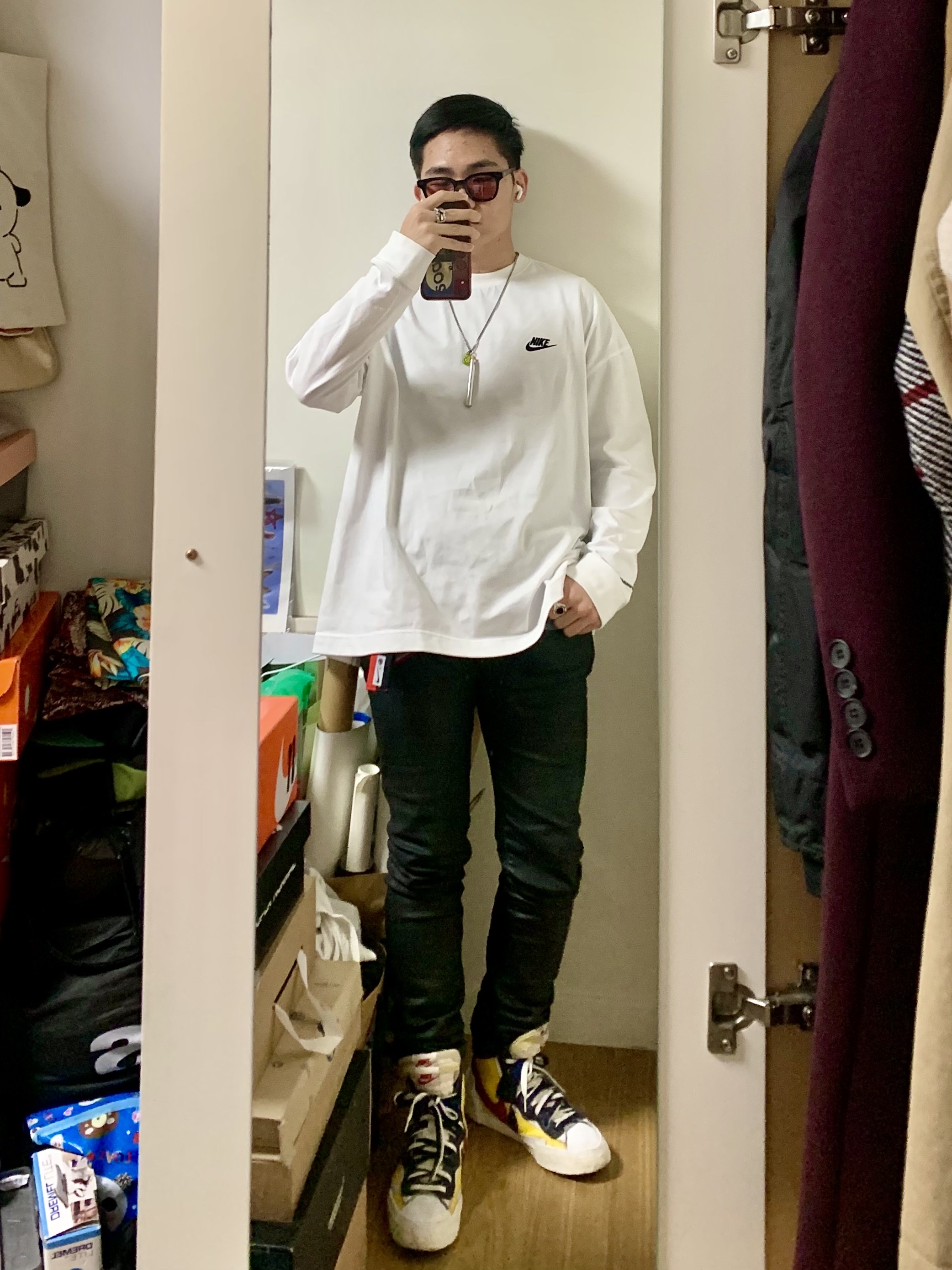 Nike x Sacai Blazer Mid Snow Beach, Nike x Peaceminusone LS T-Shirt White (DR0097-100) 착용 스타일 - 1