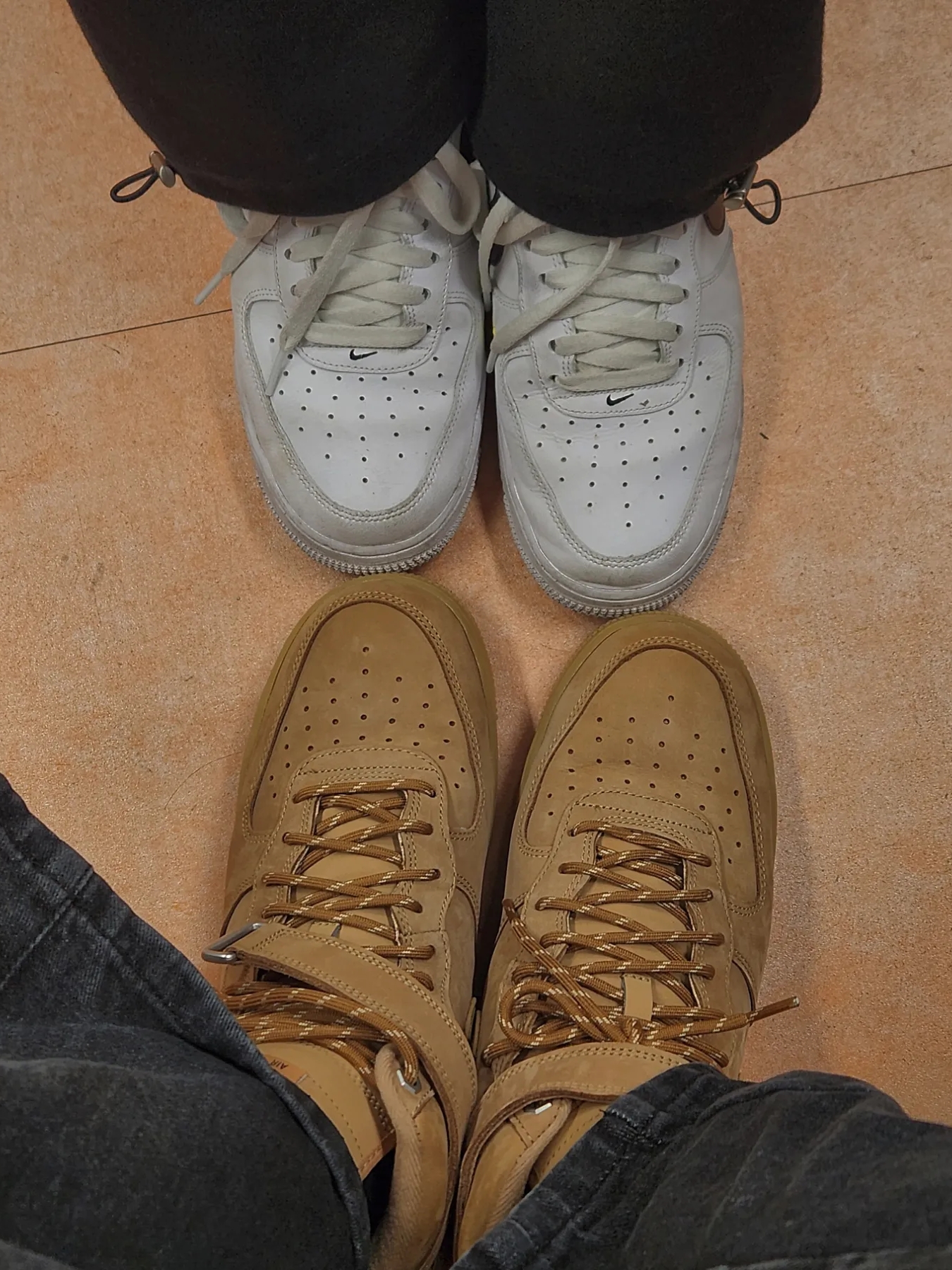 Nike Air Force 1 Mid '07 WB Flax 착용 스타일 - 2