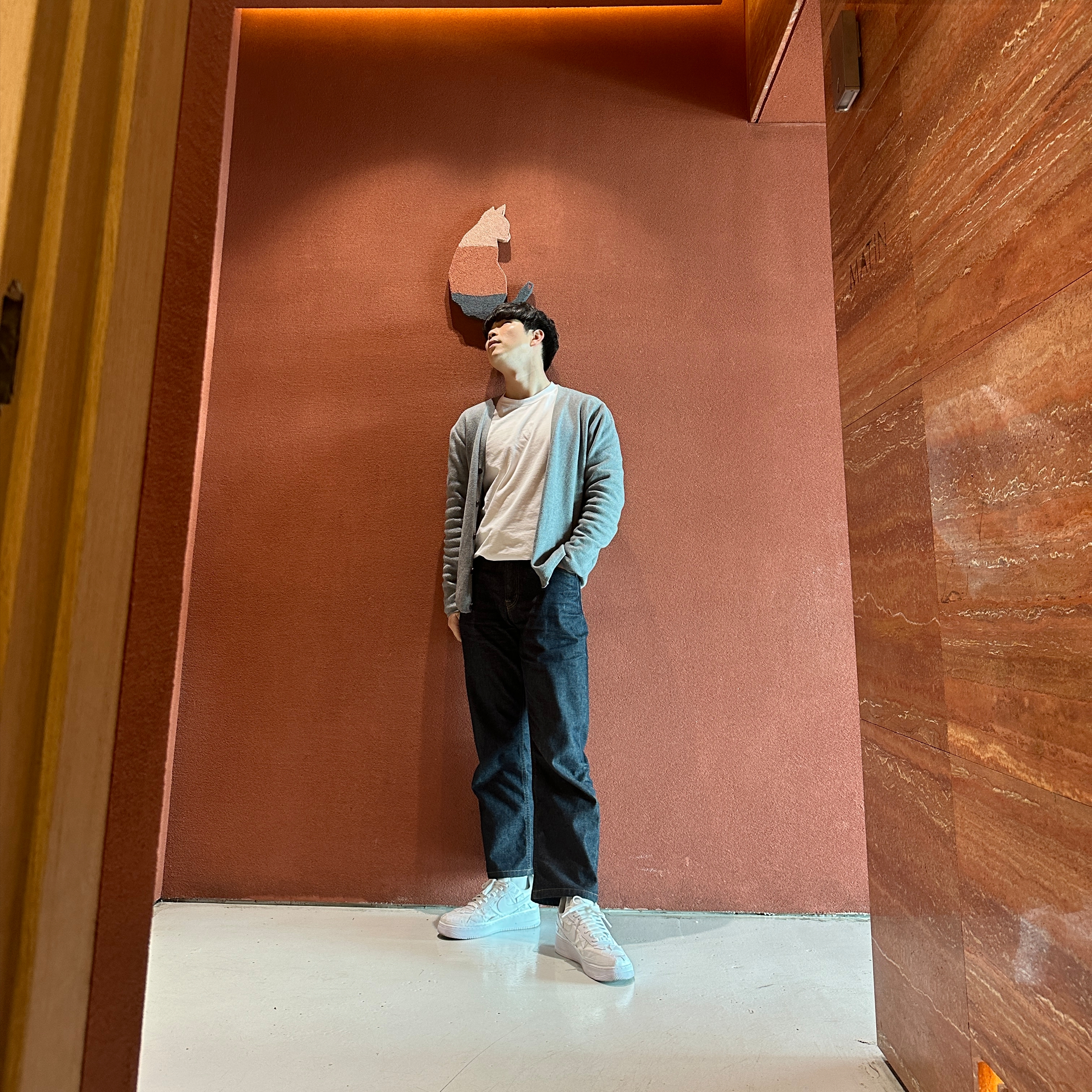 Nike x Billie Eilish Air Force 1 Low SP Triple White, Maison Margiela Numbers Logo Leather Card Holder Black 착용 스타일