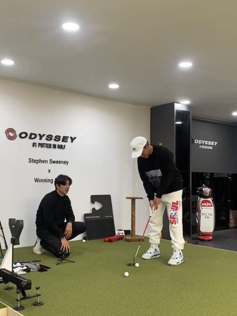 Jordan 4 Golf White Military Blue 착용 스타일 - 3