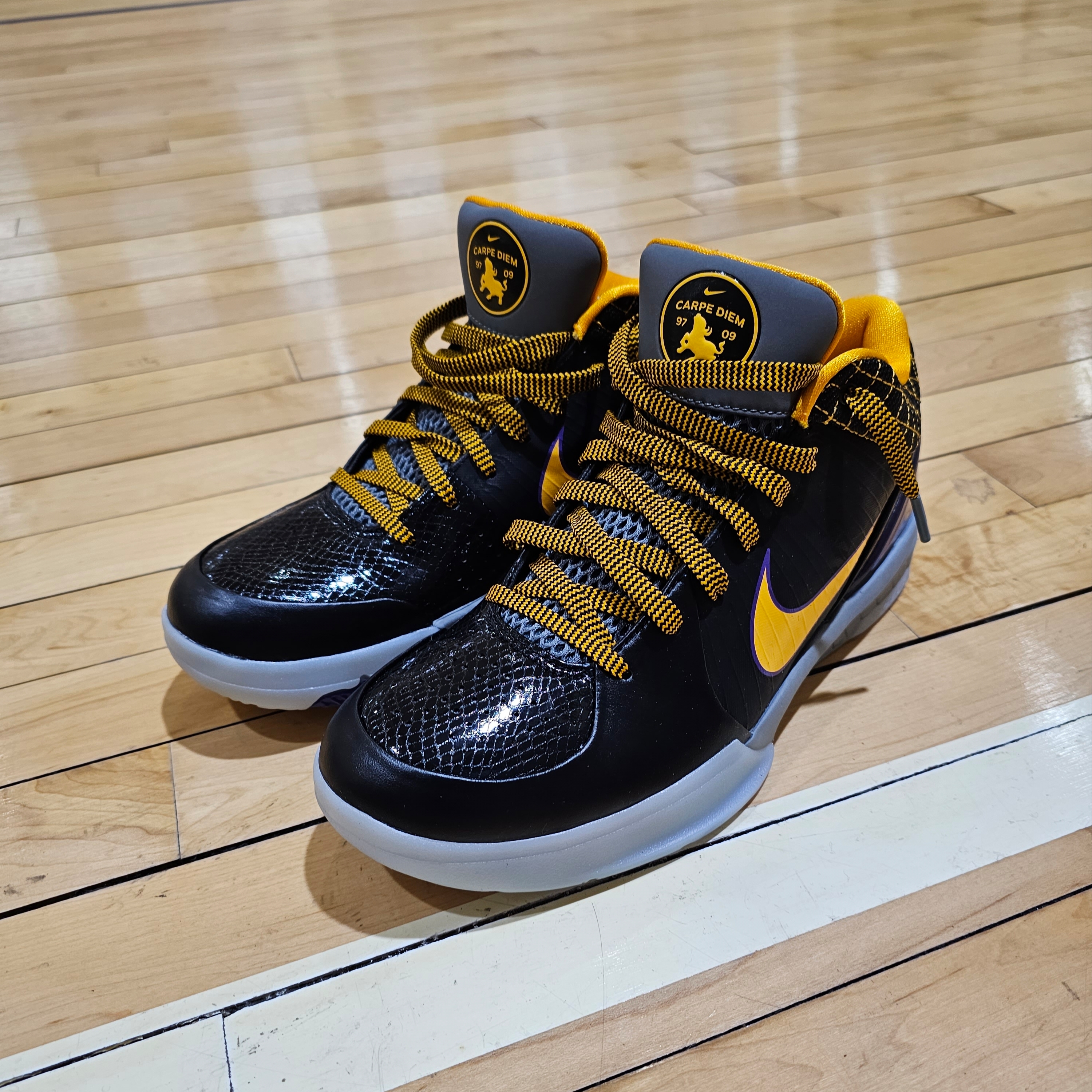 Nike Kobe 4 Protro Carpe Diem 착용 스타일 - 3