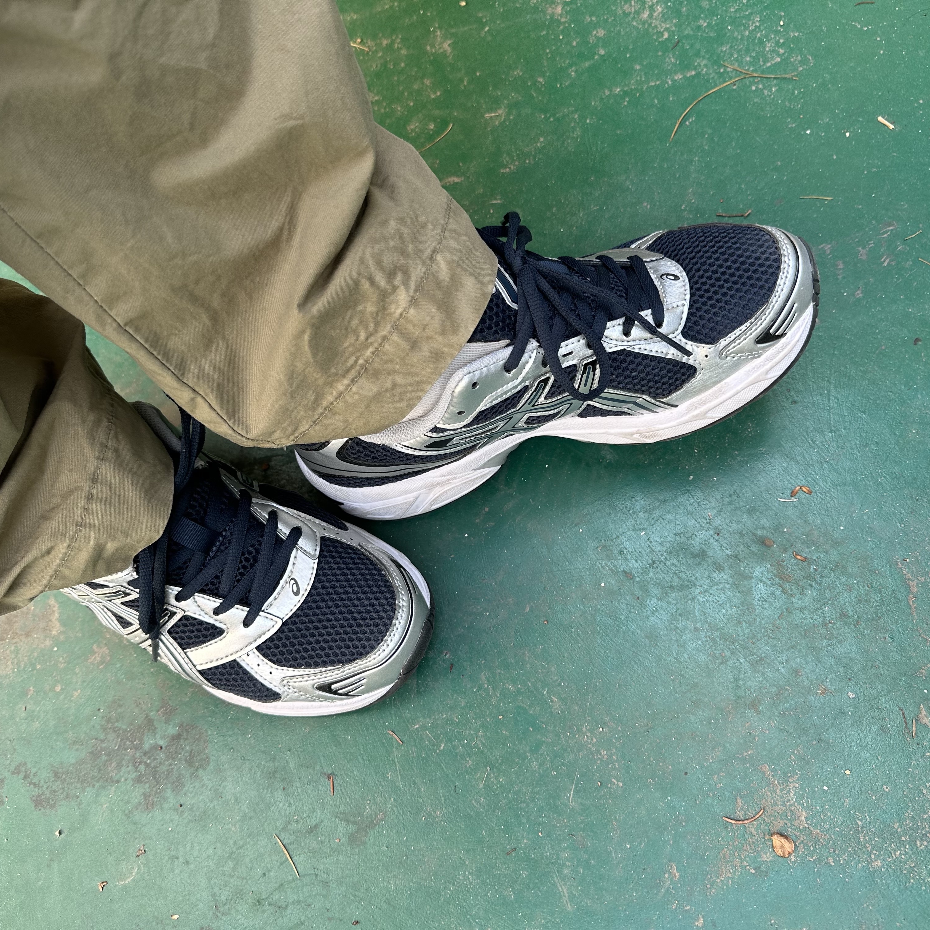 Asics Gel-1130 French Blue Pure Silver 착용 스타일
