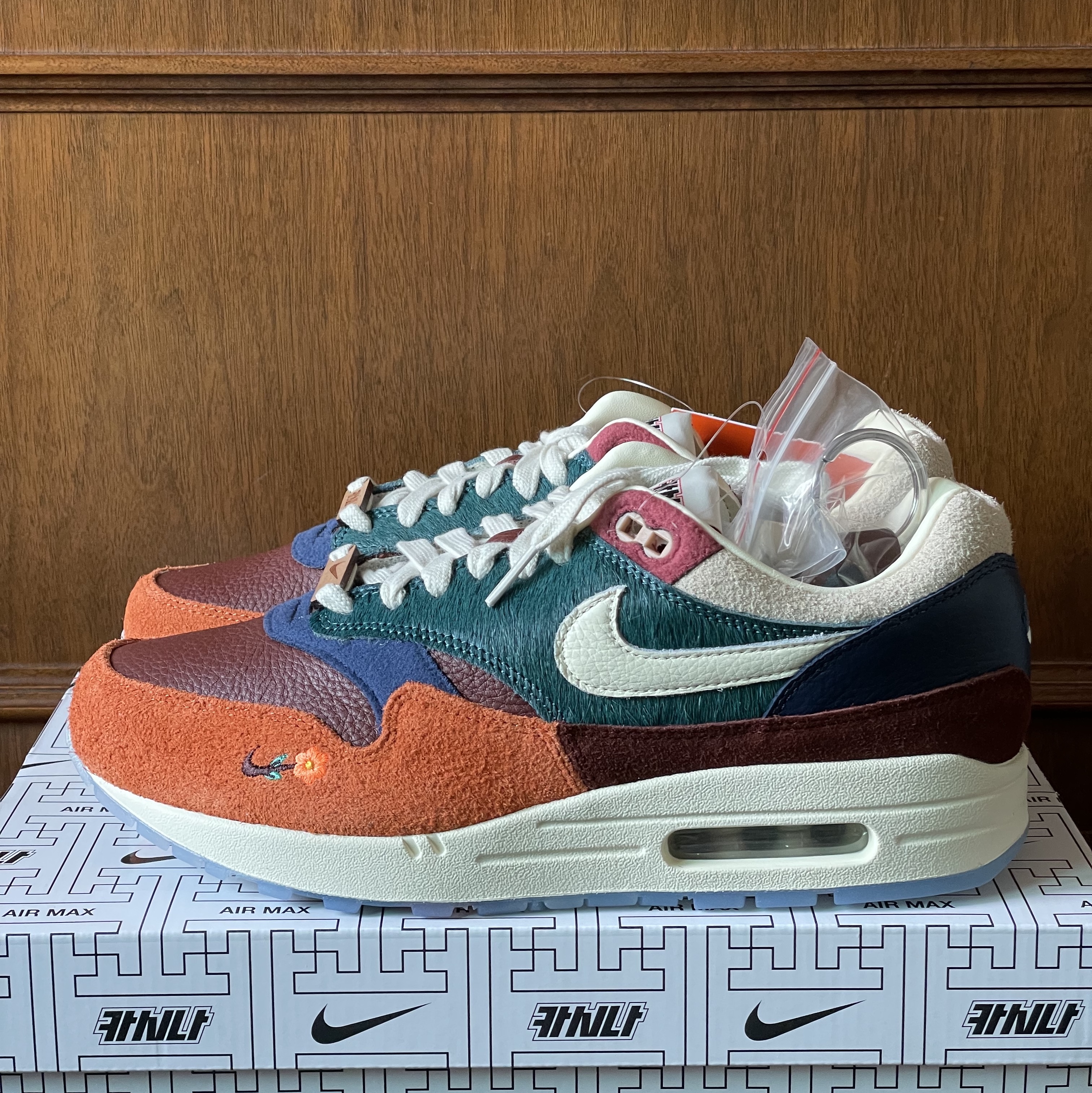 Nike x Kasina Air Max 1 SP Won-Ang Orange 착용 스타일 - 1
