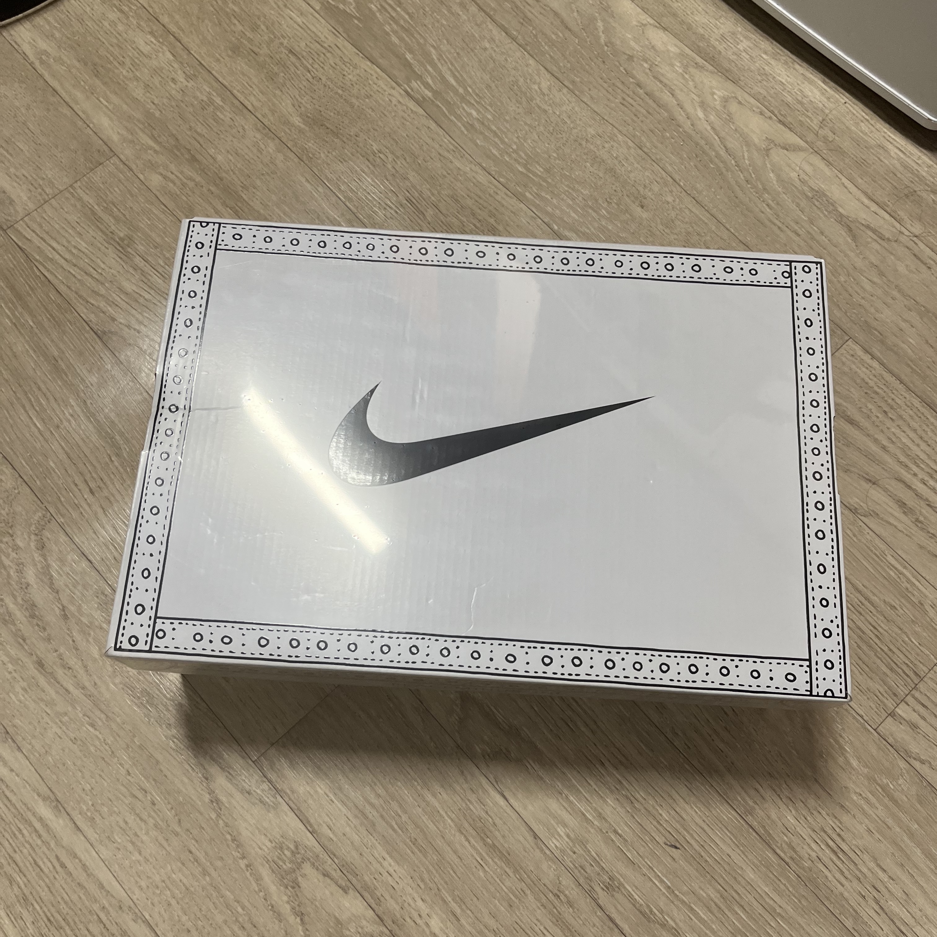 Nike x Peaceminusone Kwondo1 White 착용 스타일 - 3