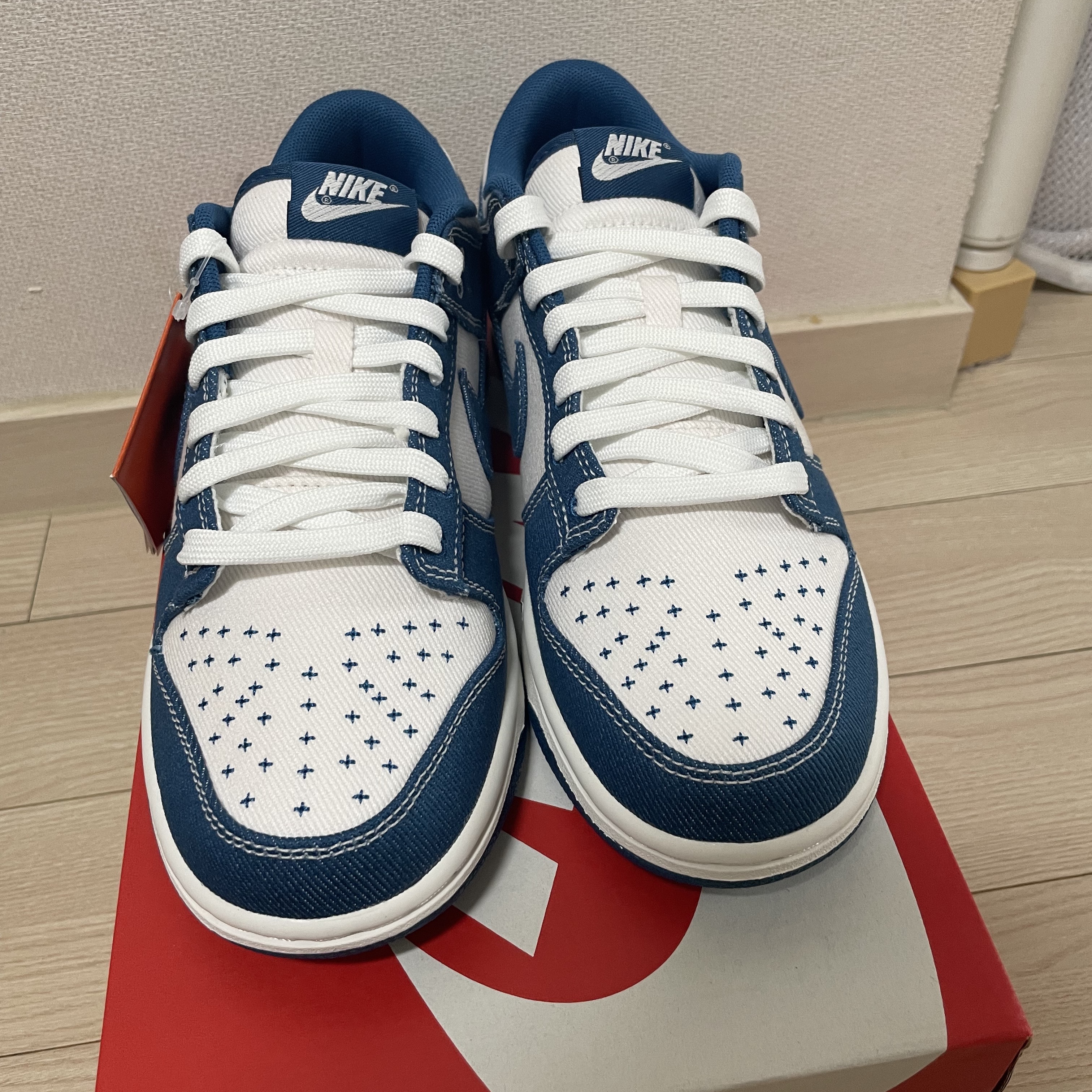 Nike Dunk Low Retro SE Industrial Blue 착용 스타일