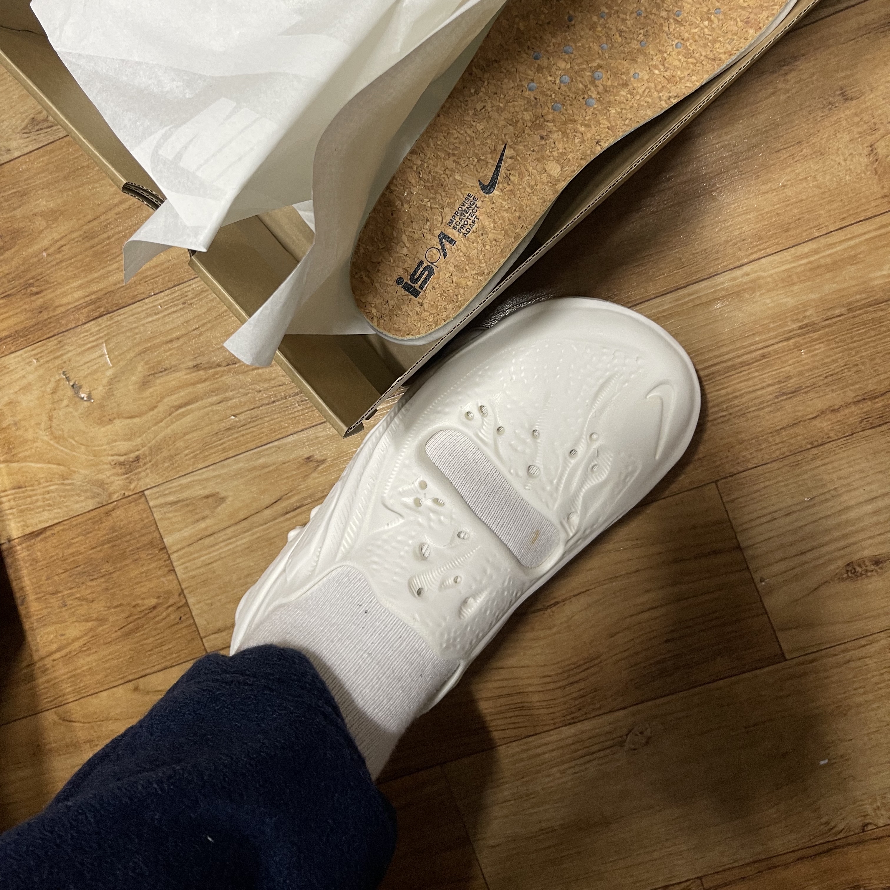Nike ISPA Universal Natural 착용 스타일